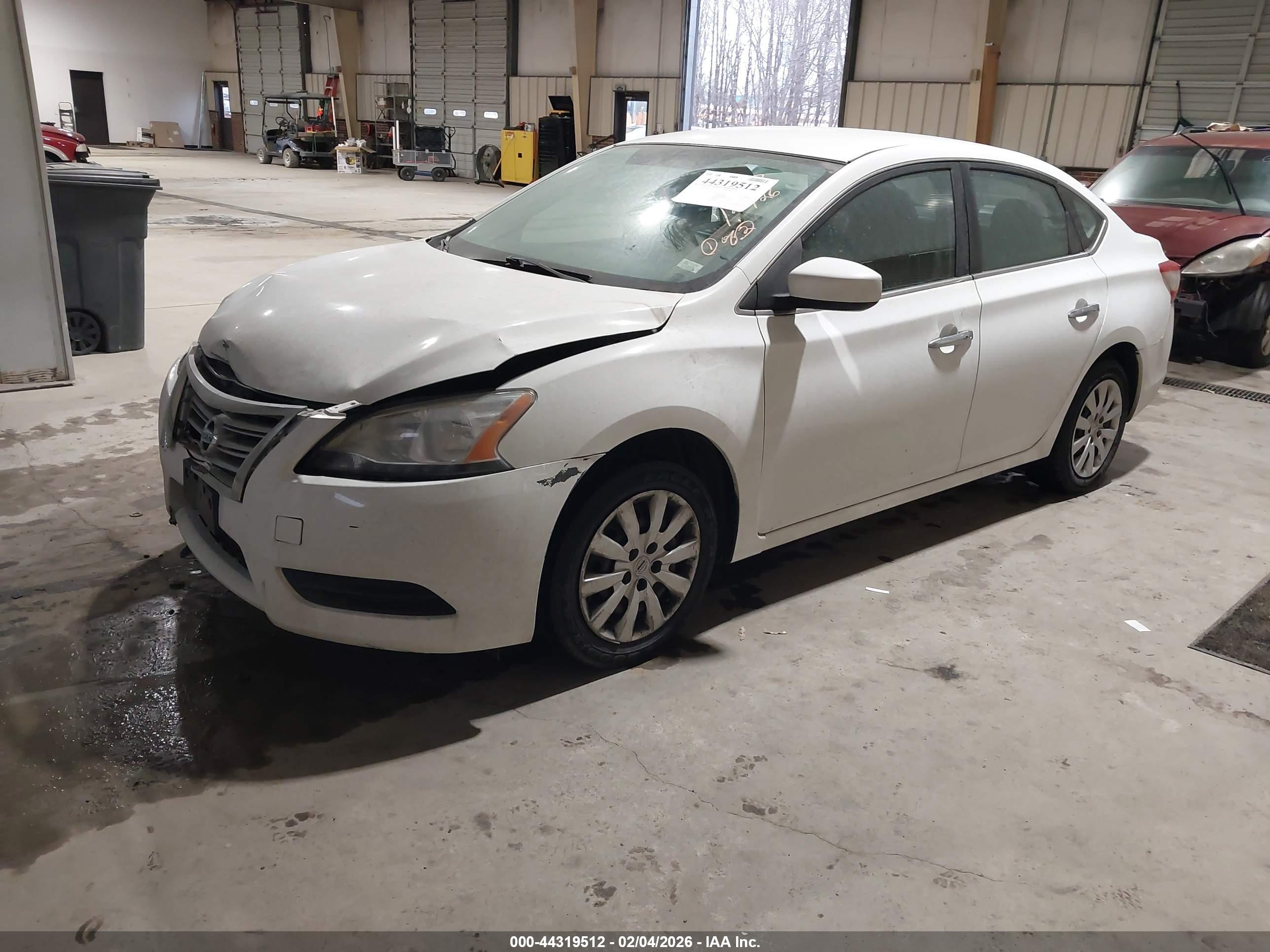 NISSAN SENTRA image 2