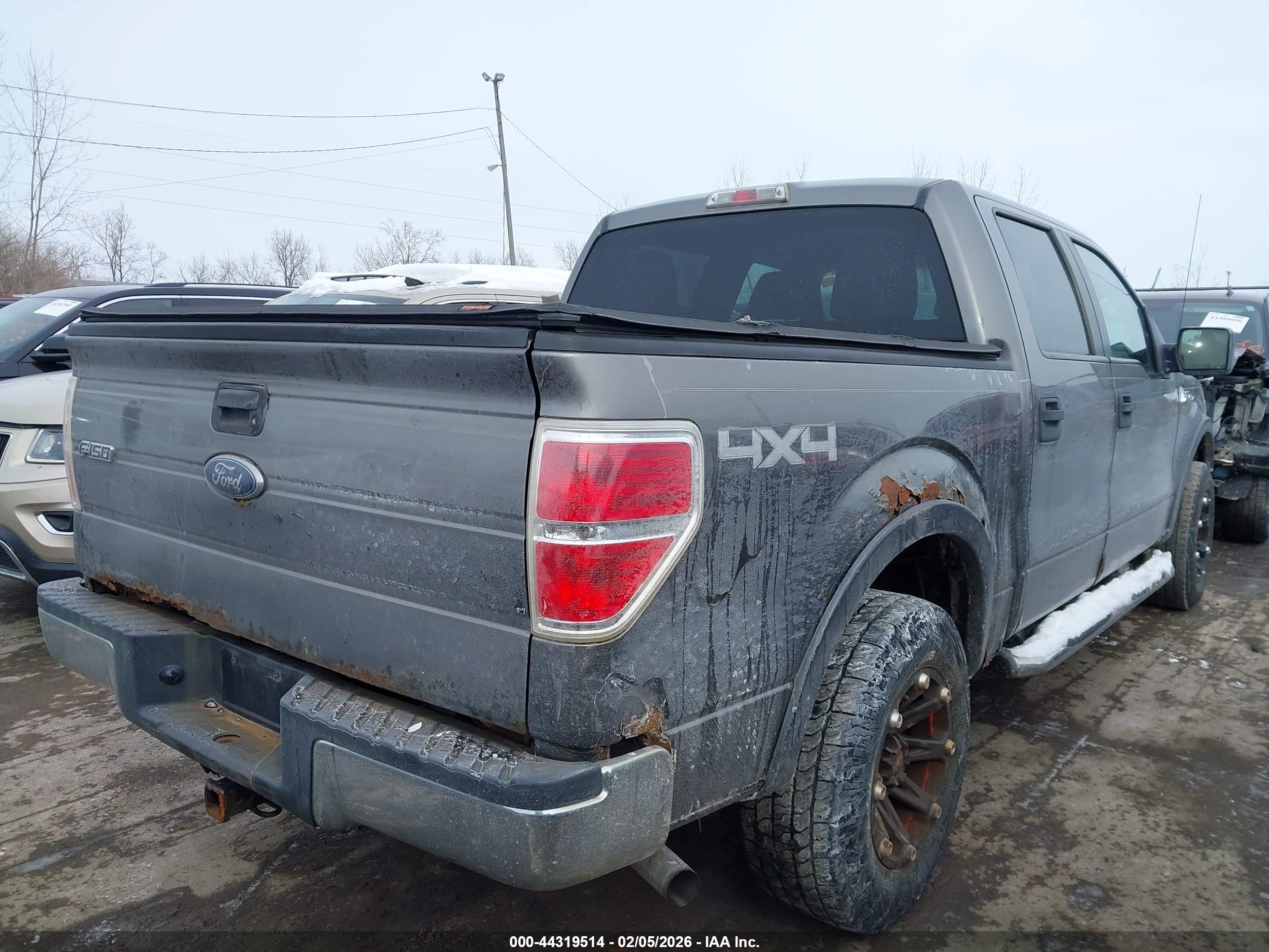 FORD F-150 image 4