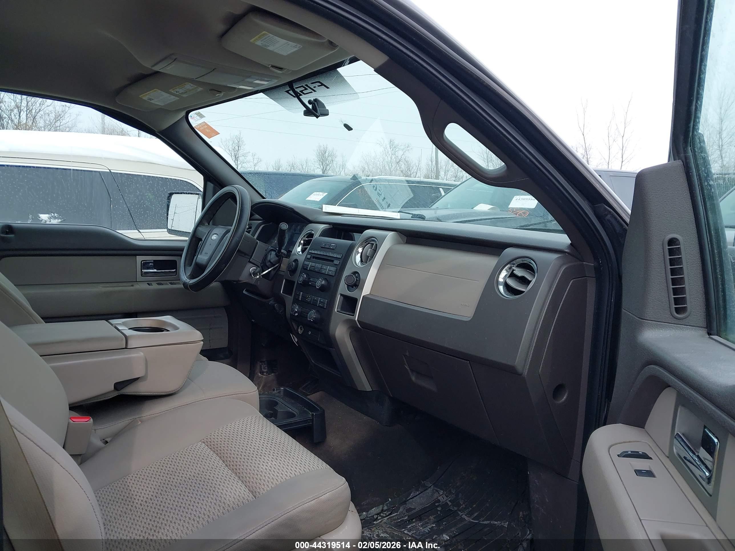 FORD F-150 image 5