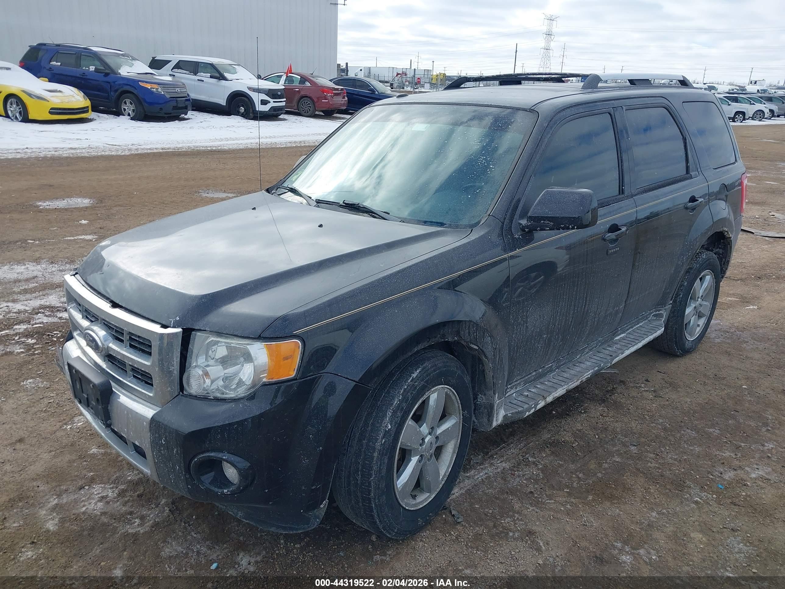 FORD ESCAPE image 2