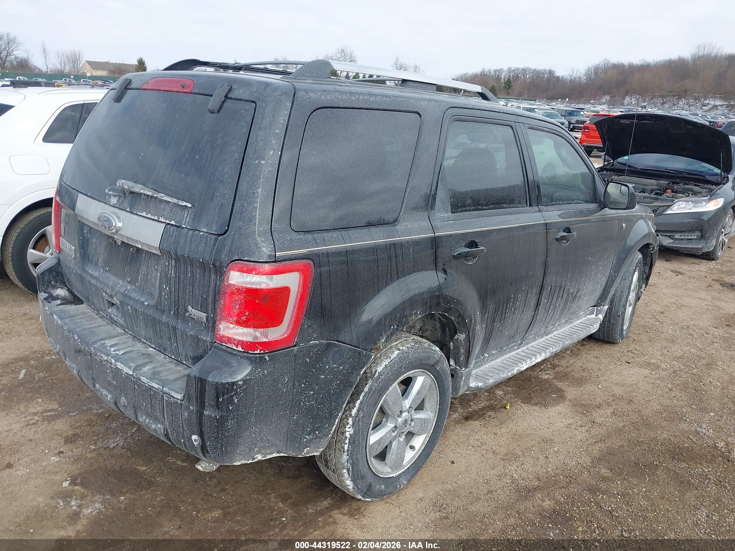 FORD ESCAPE image 4