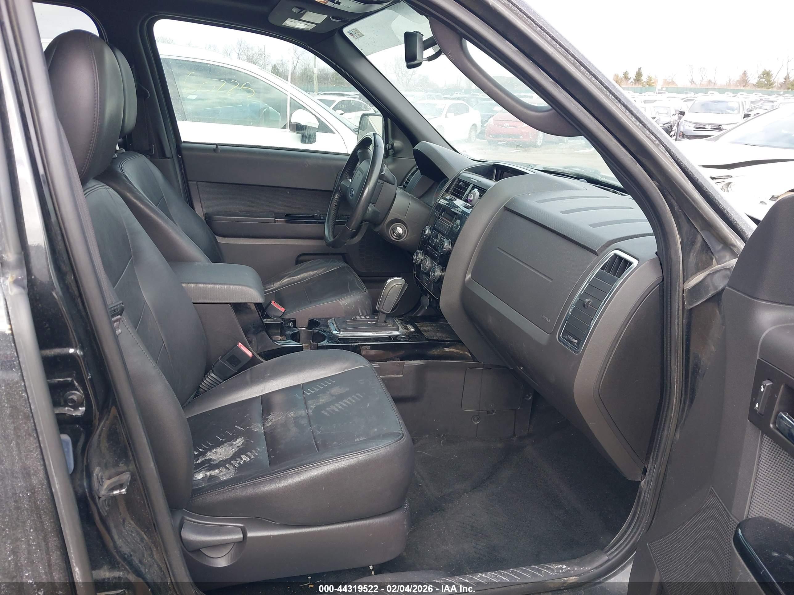 FORD ESCAPE image 5