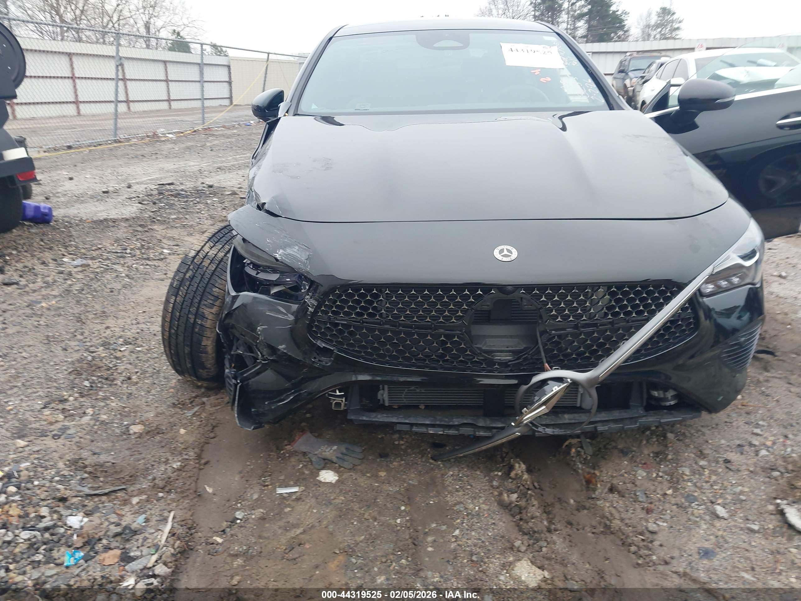 MERCEDES-BENZ CLA image 6