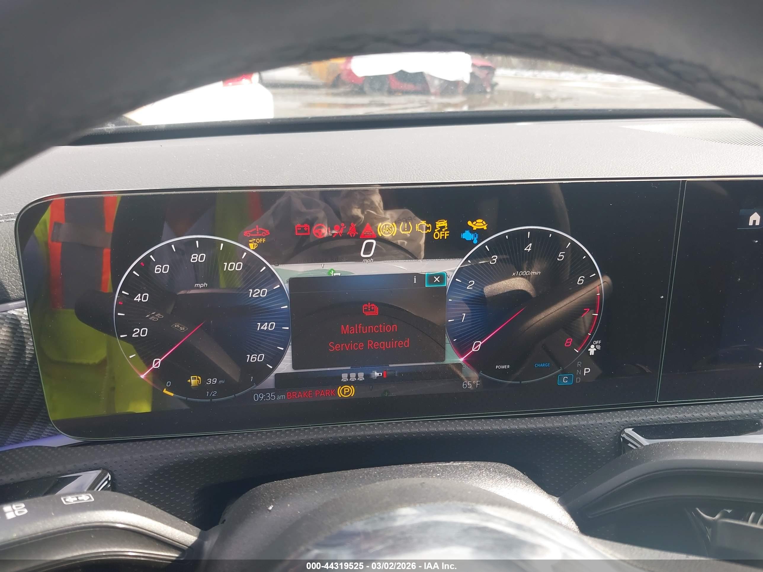 MERCEDES-BENZ CLA image 7