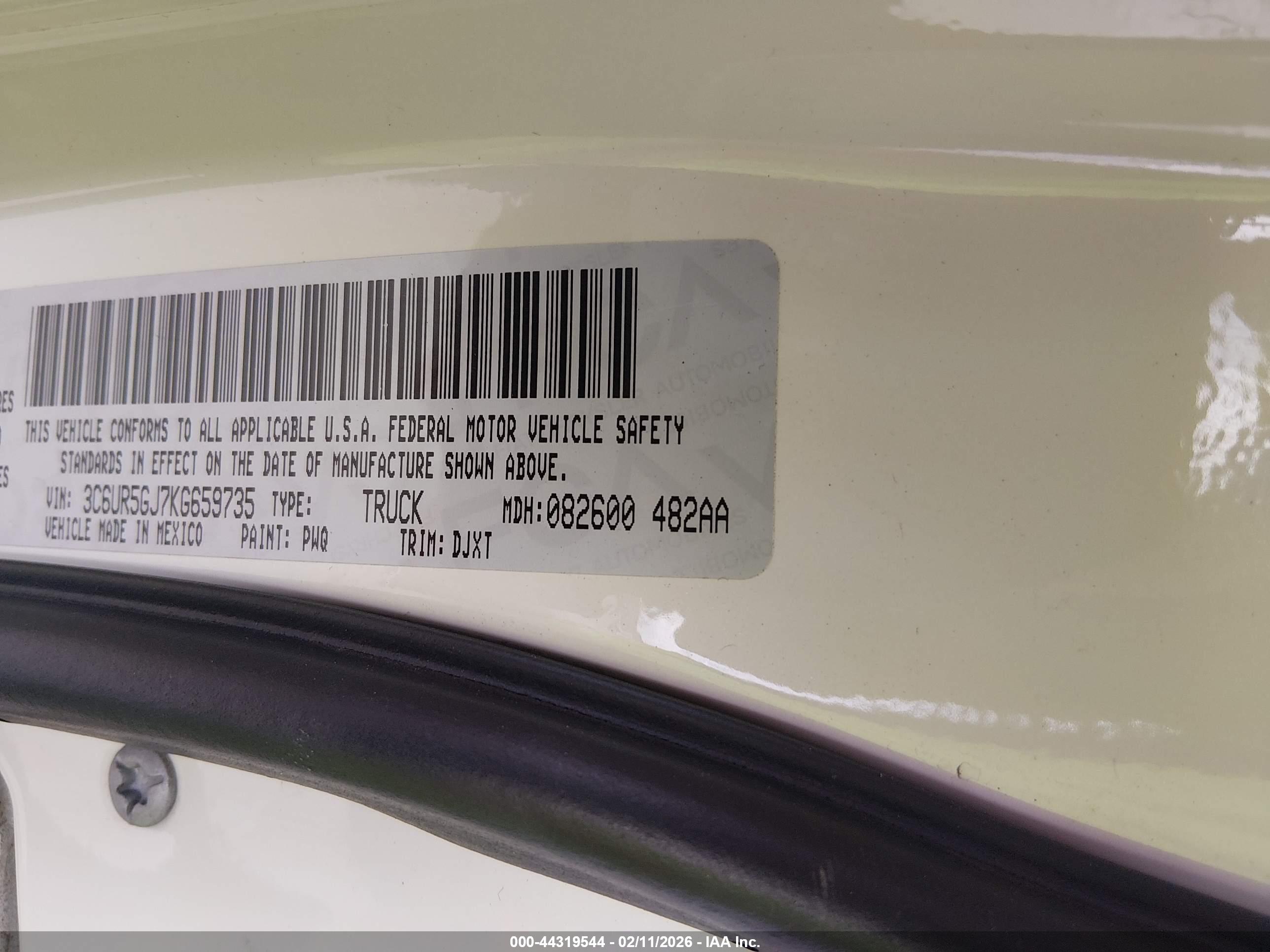 RAM 2500 image 9