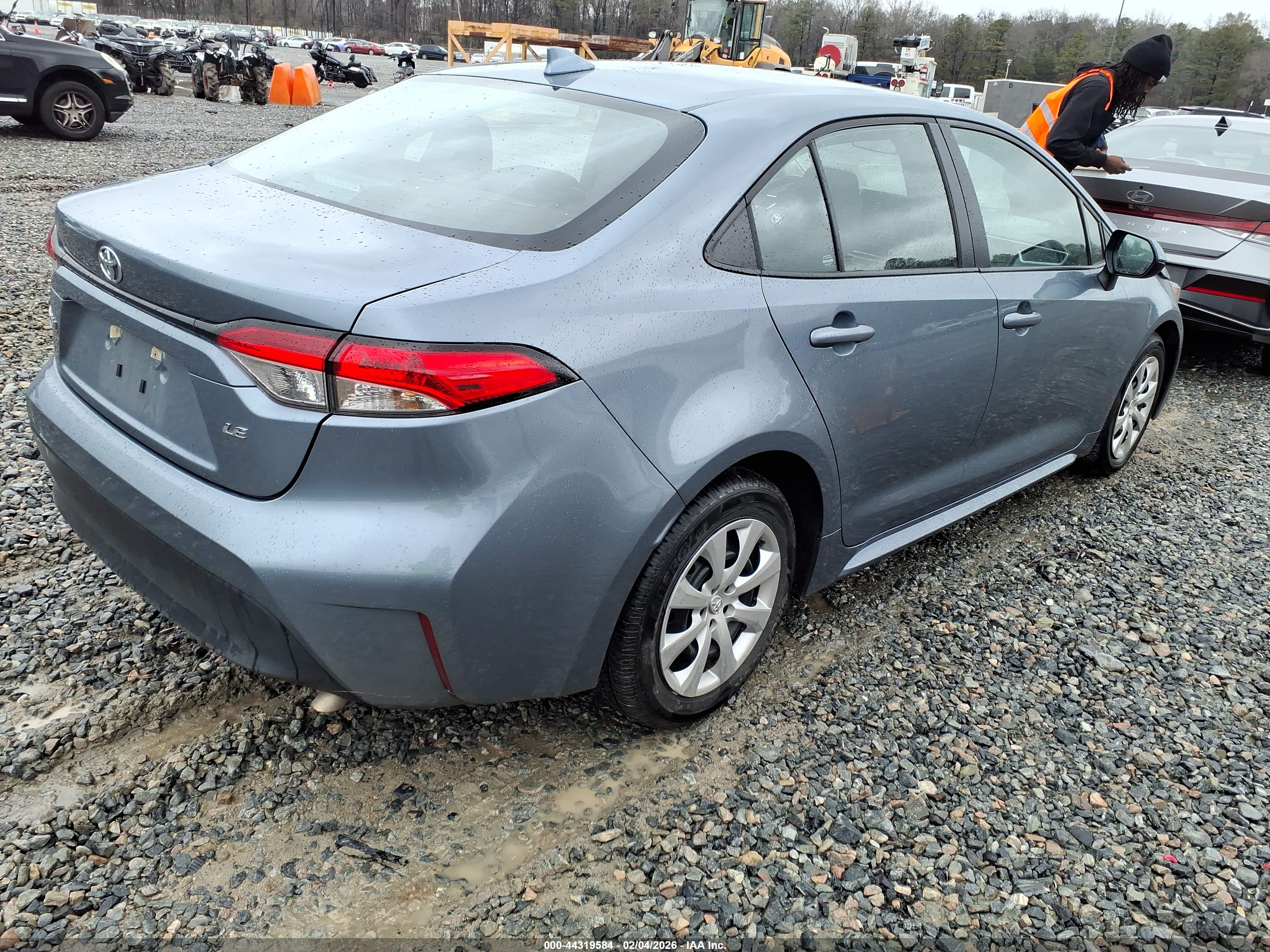 TOYOTA COROLLA image 4