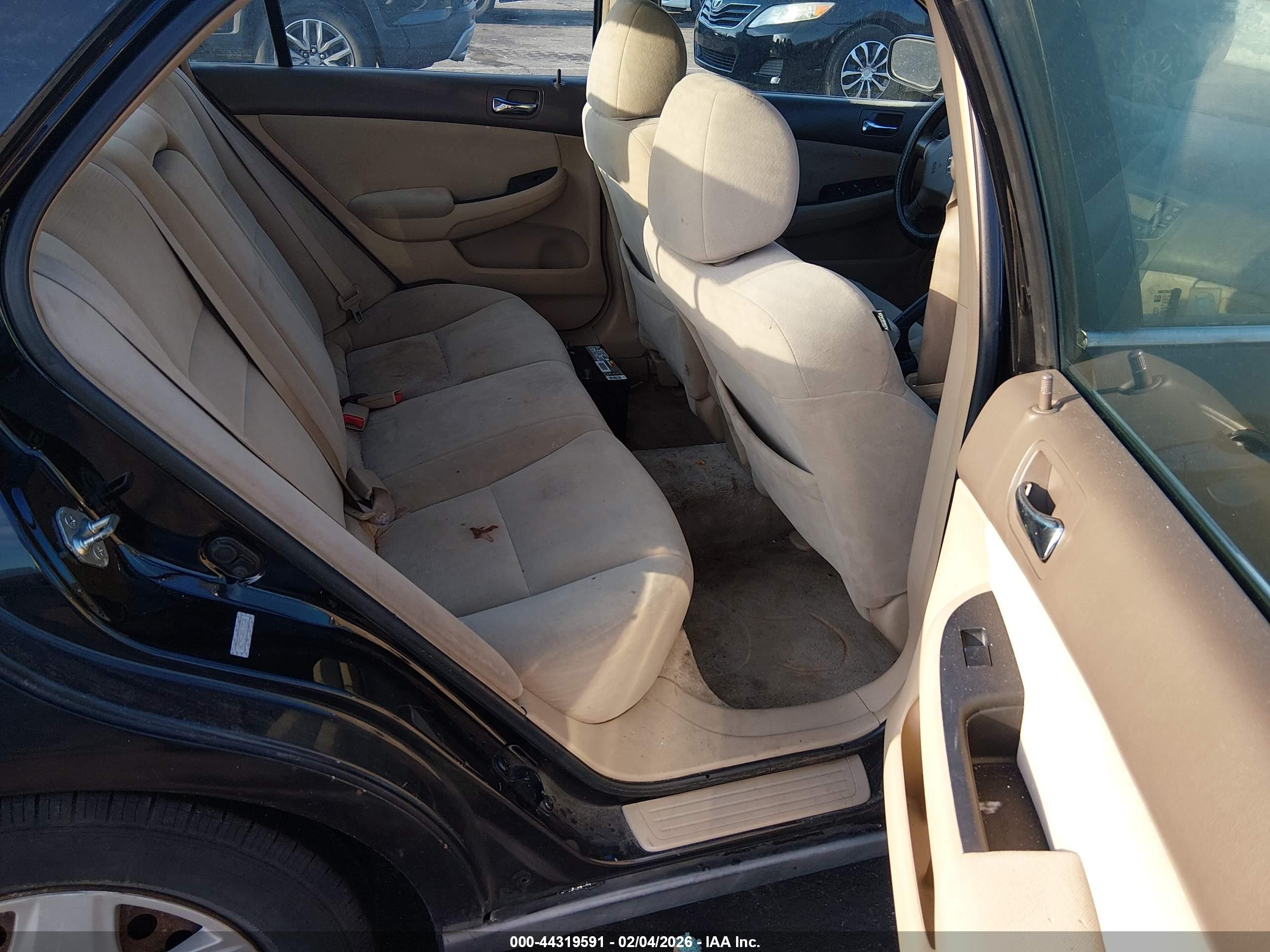 HONDA ACCORD image 8
