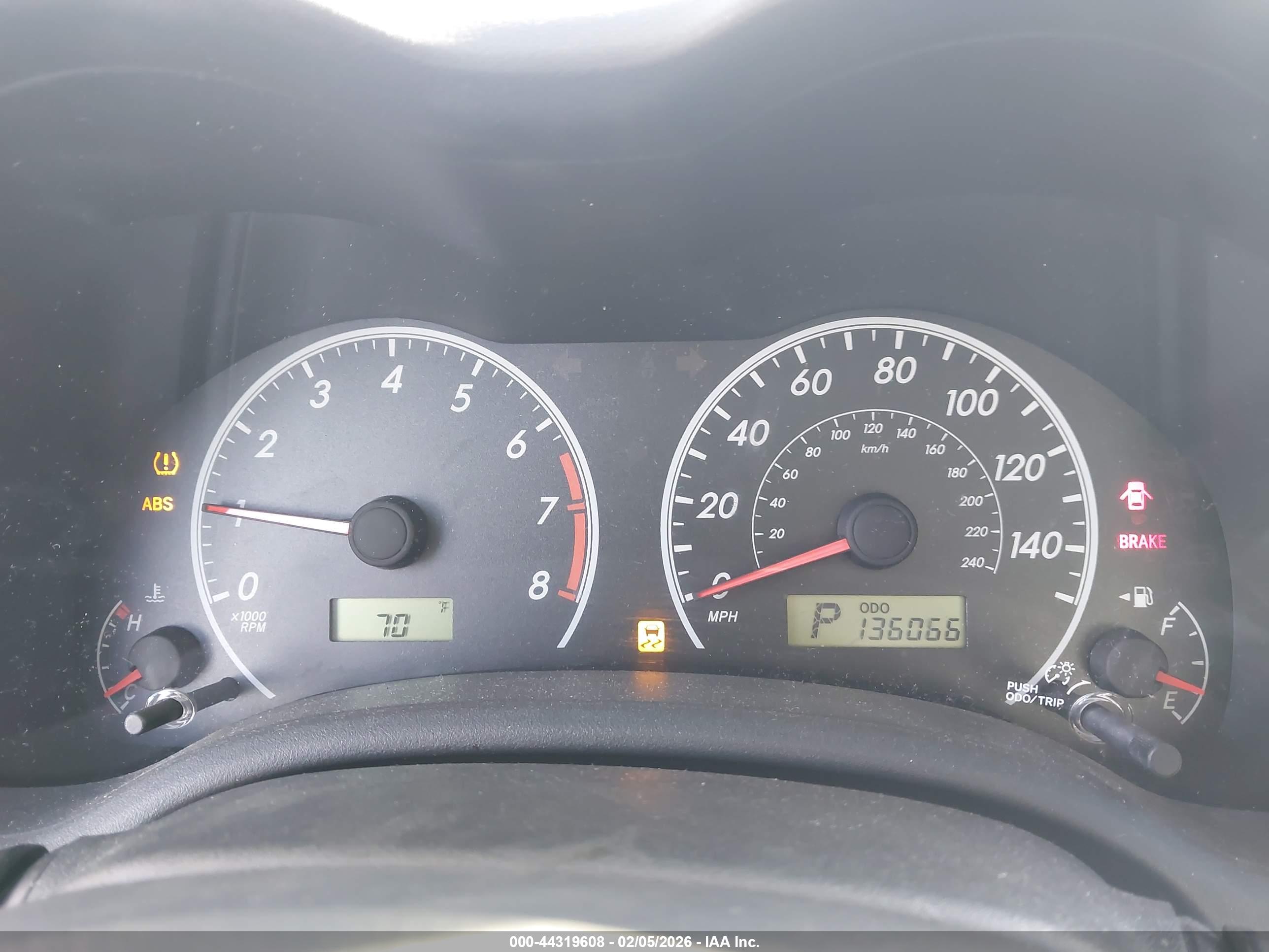 TOYOTA COROLLA image 7