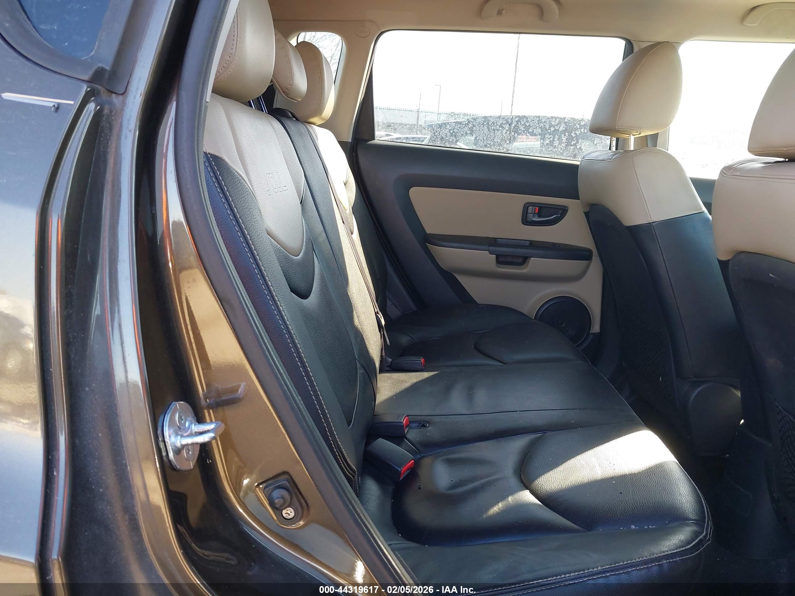 KIA SOUL image 8