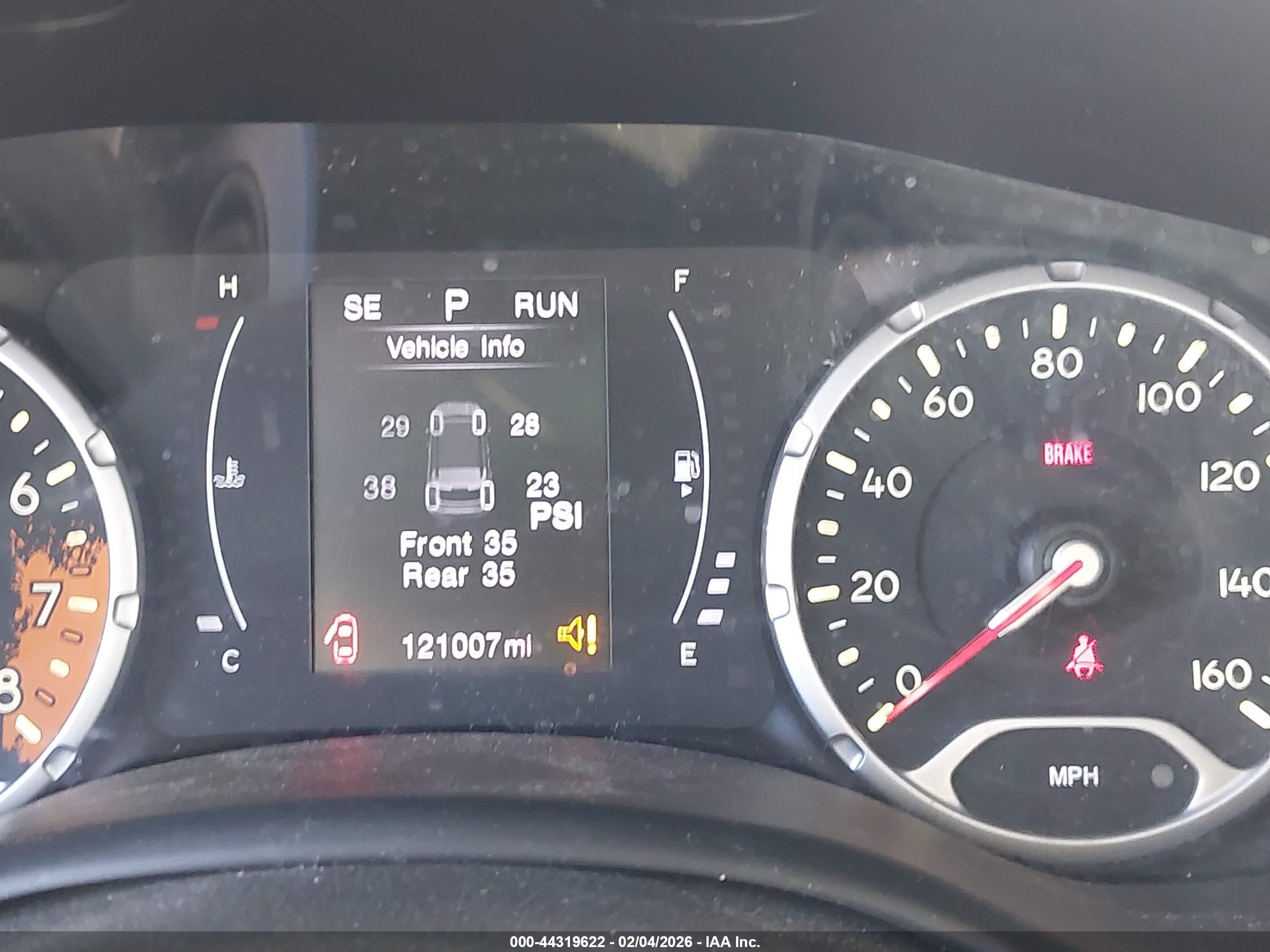 JEEP RENEGADE image 7