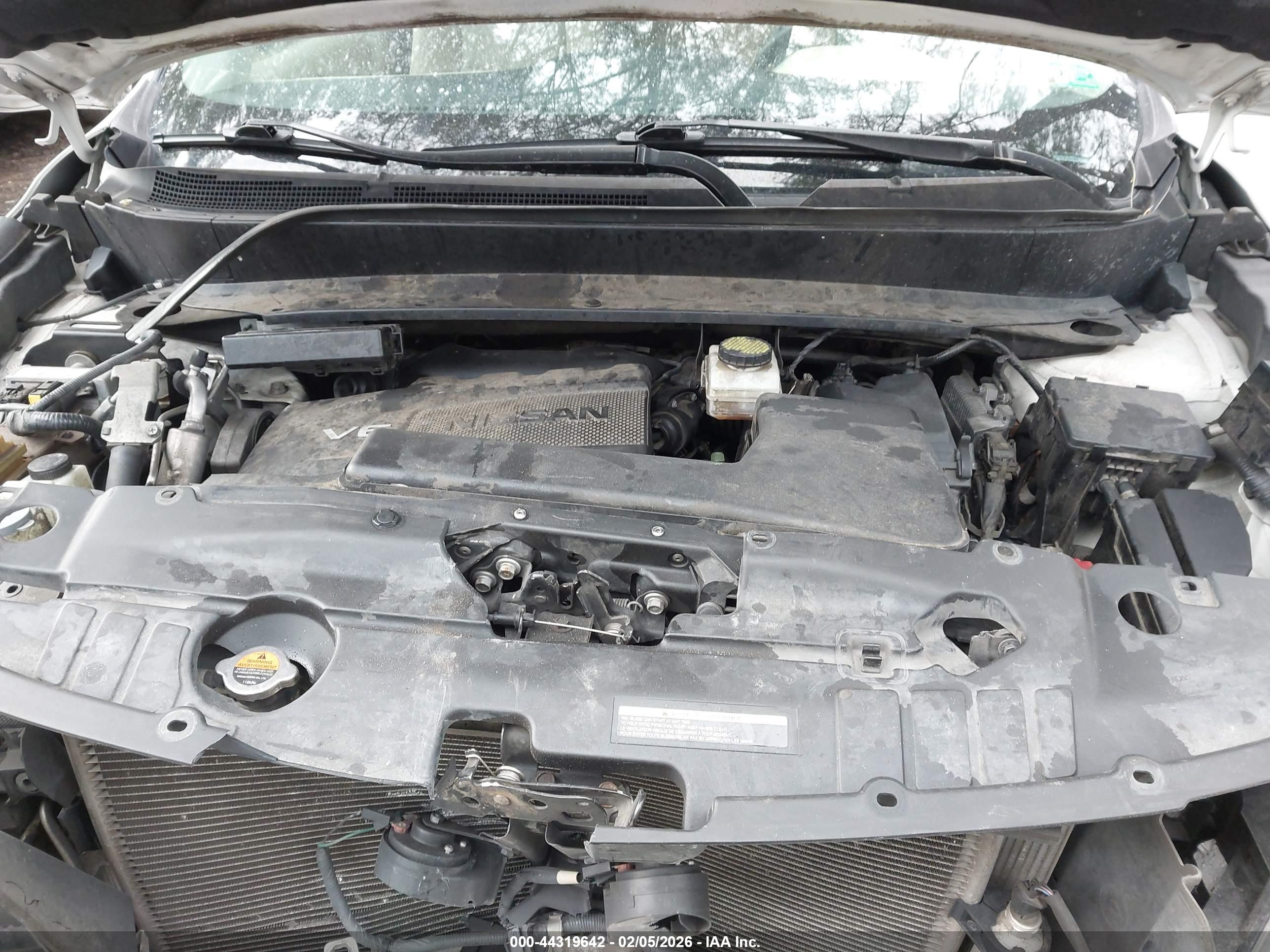 NISSAN PATHFINDER image 10