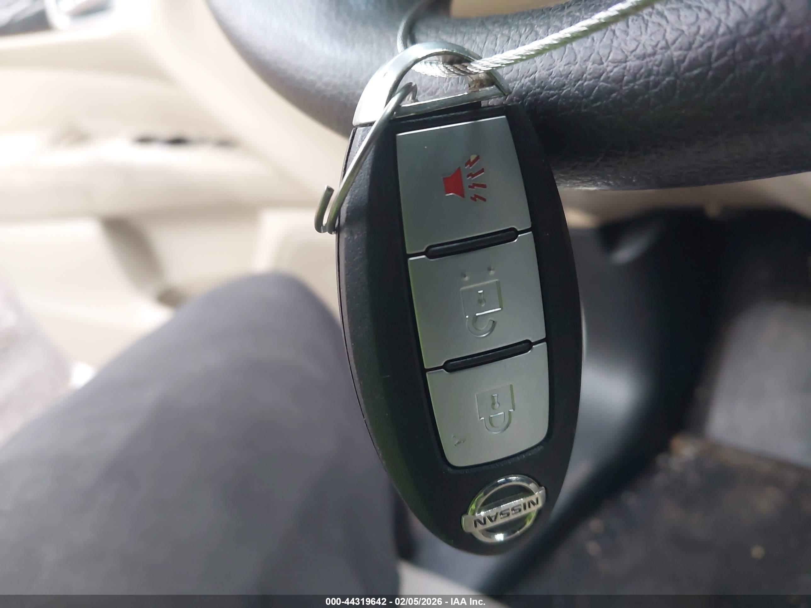 NISSAN PATHFINDER image 11