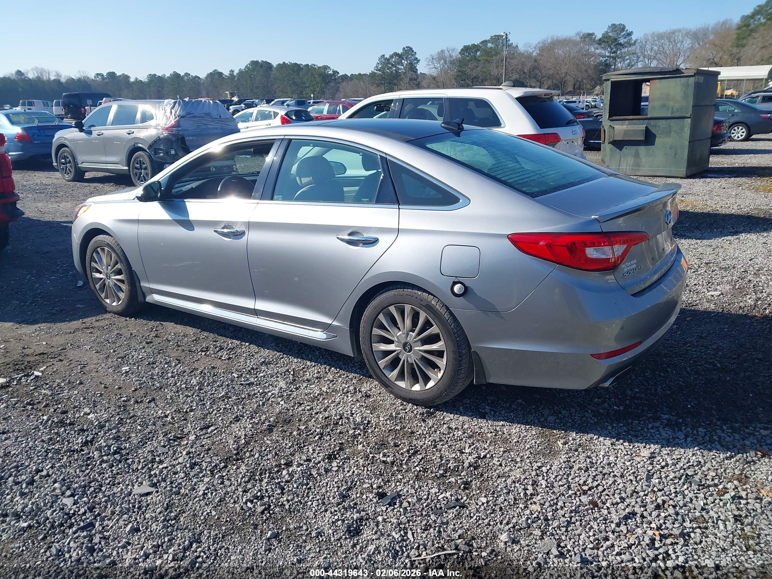 HYUNDAI SONATA image 3