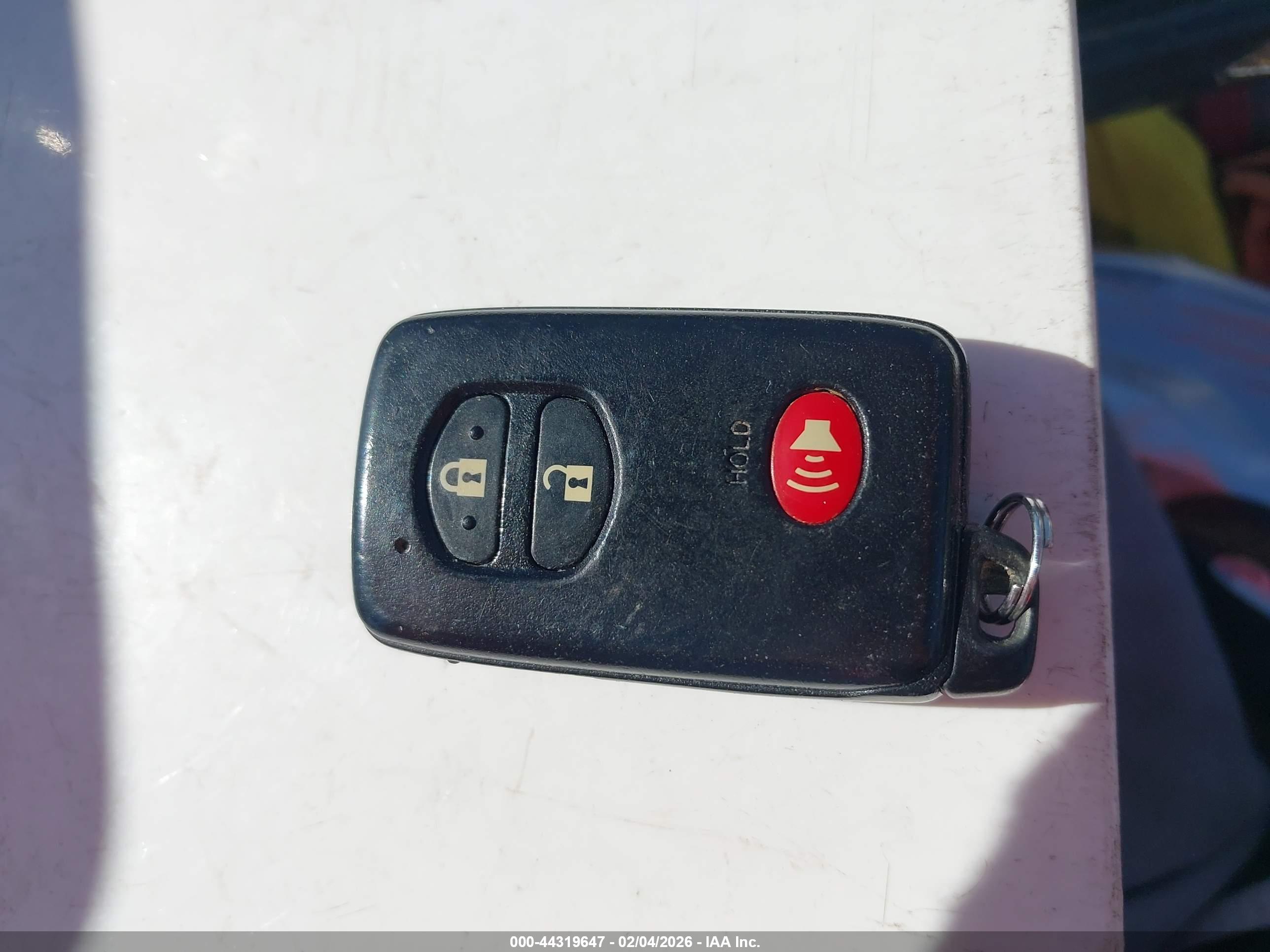 TOYOTA PRIUS image 11