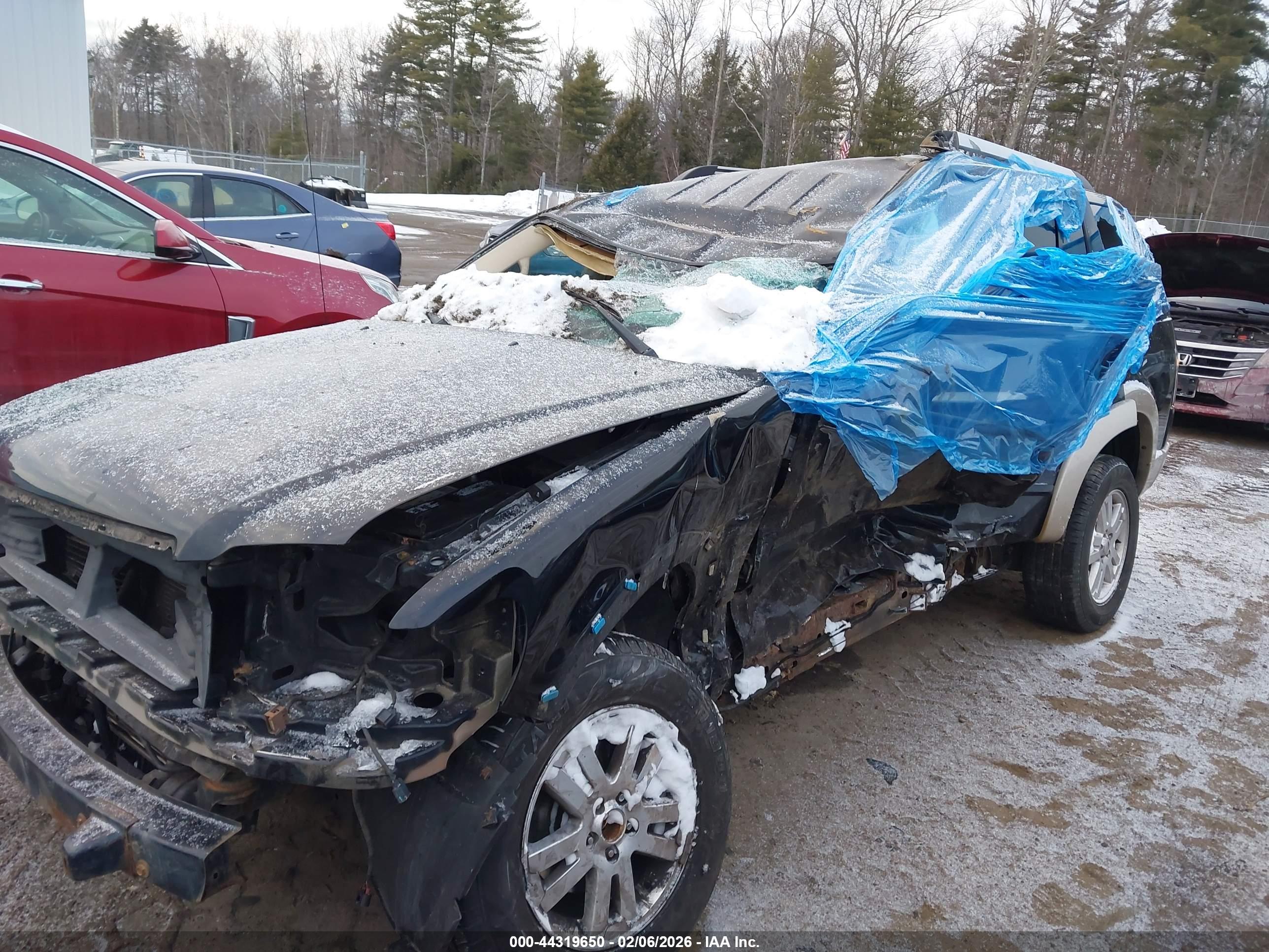 FORD EXPLORER image 6