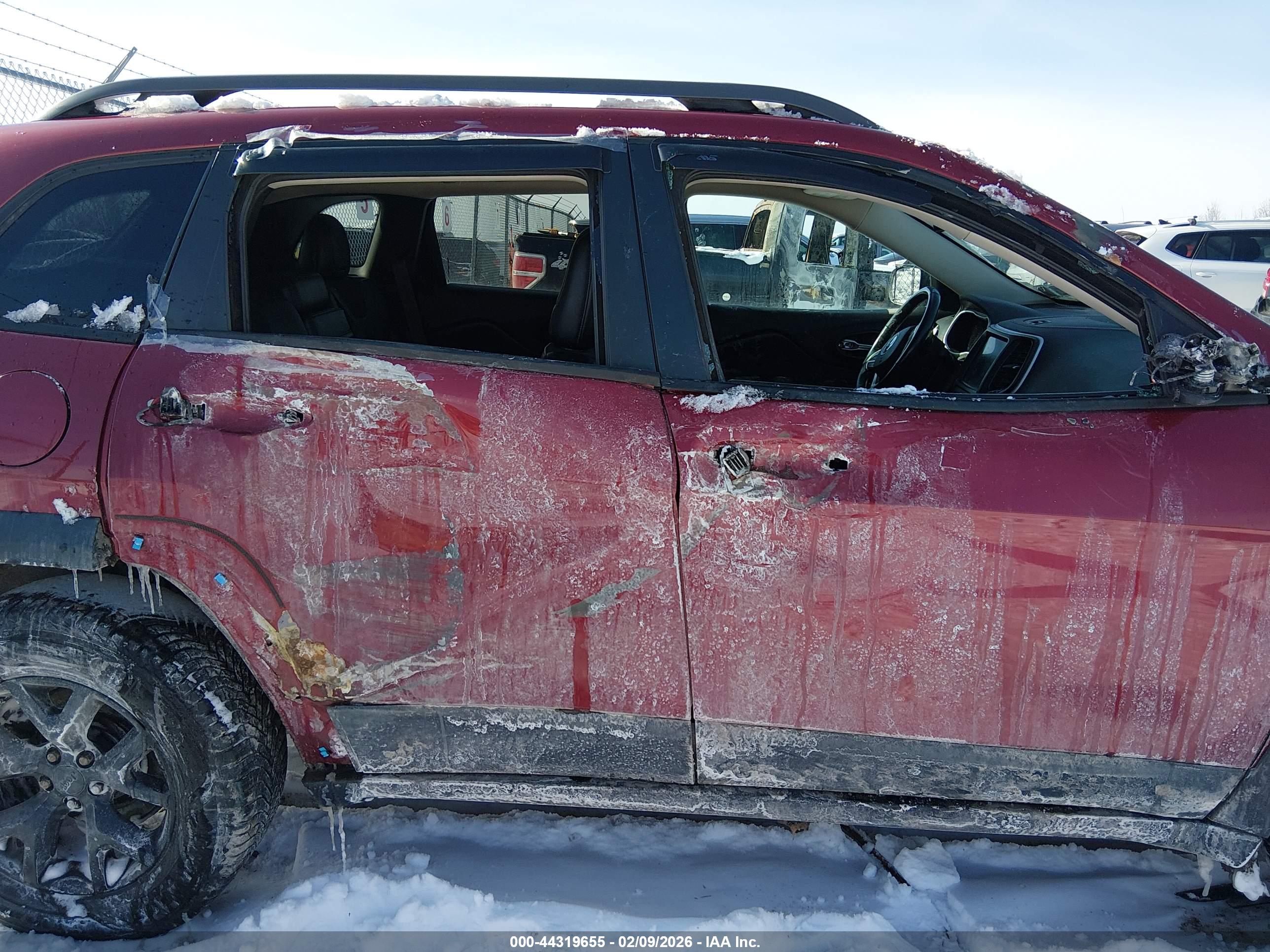 JEEP CHEROKEE image 6