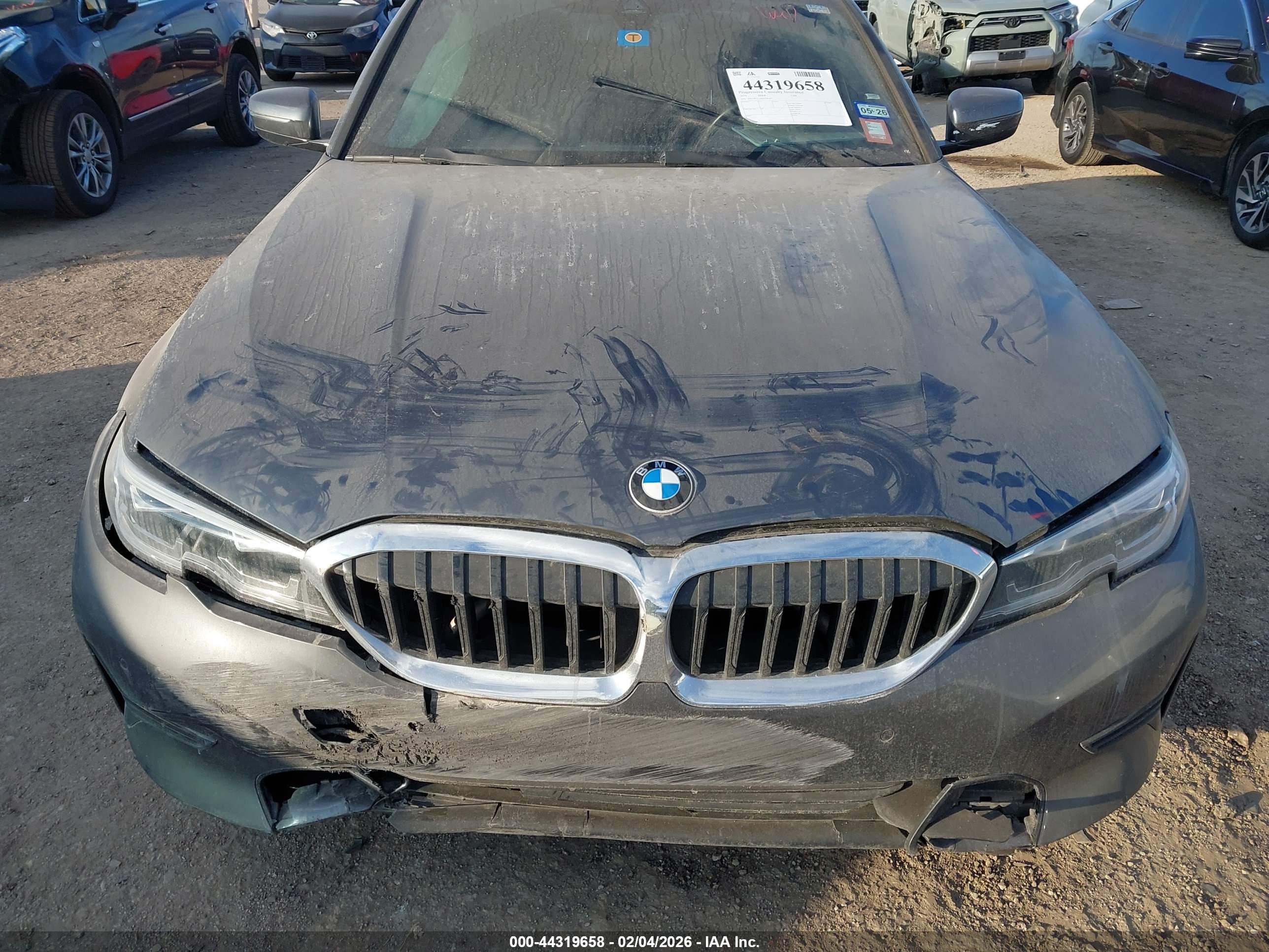 BMW 330I image 6