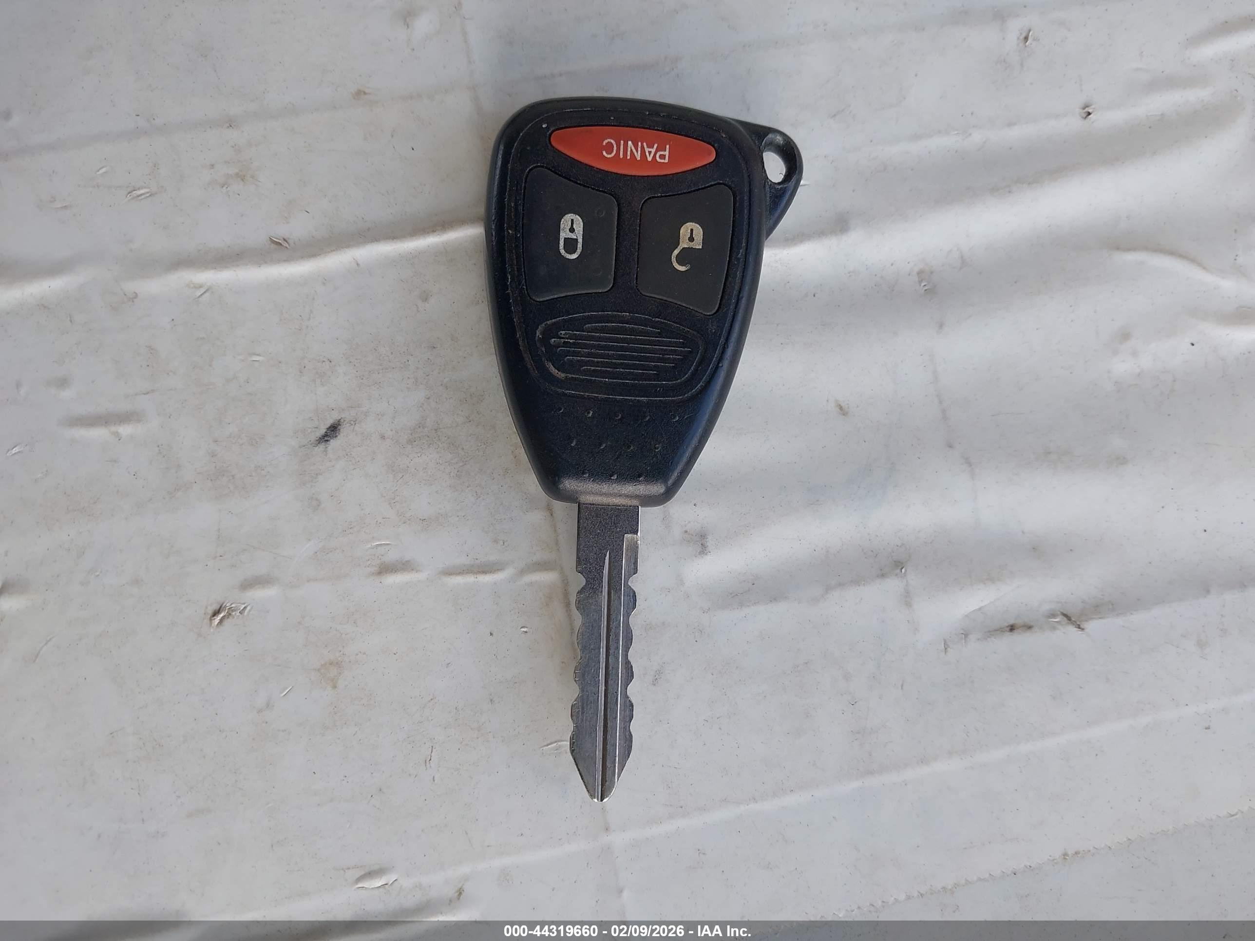 DODGE DAKOTA image 11