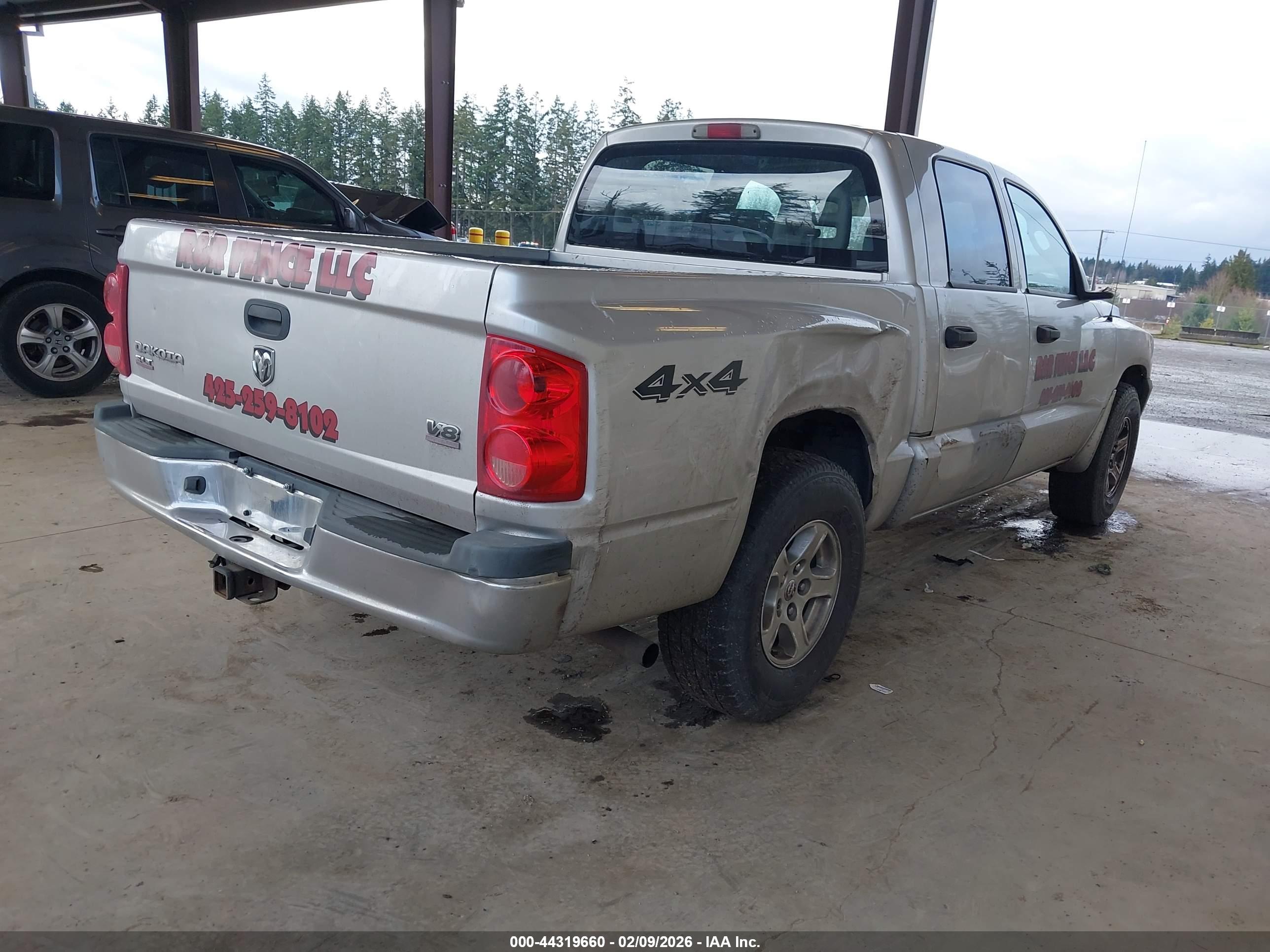 DODGE DAKOTA image 4