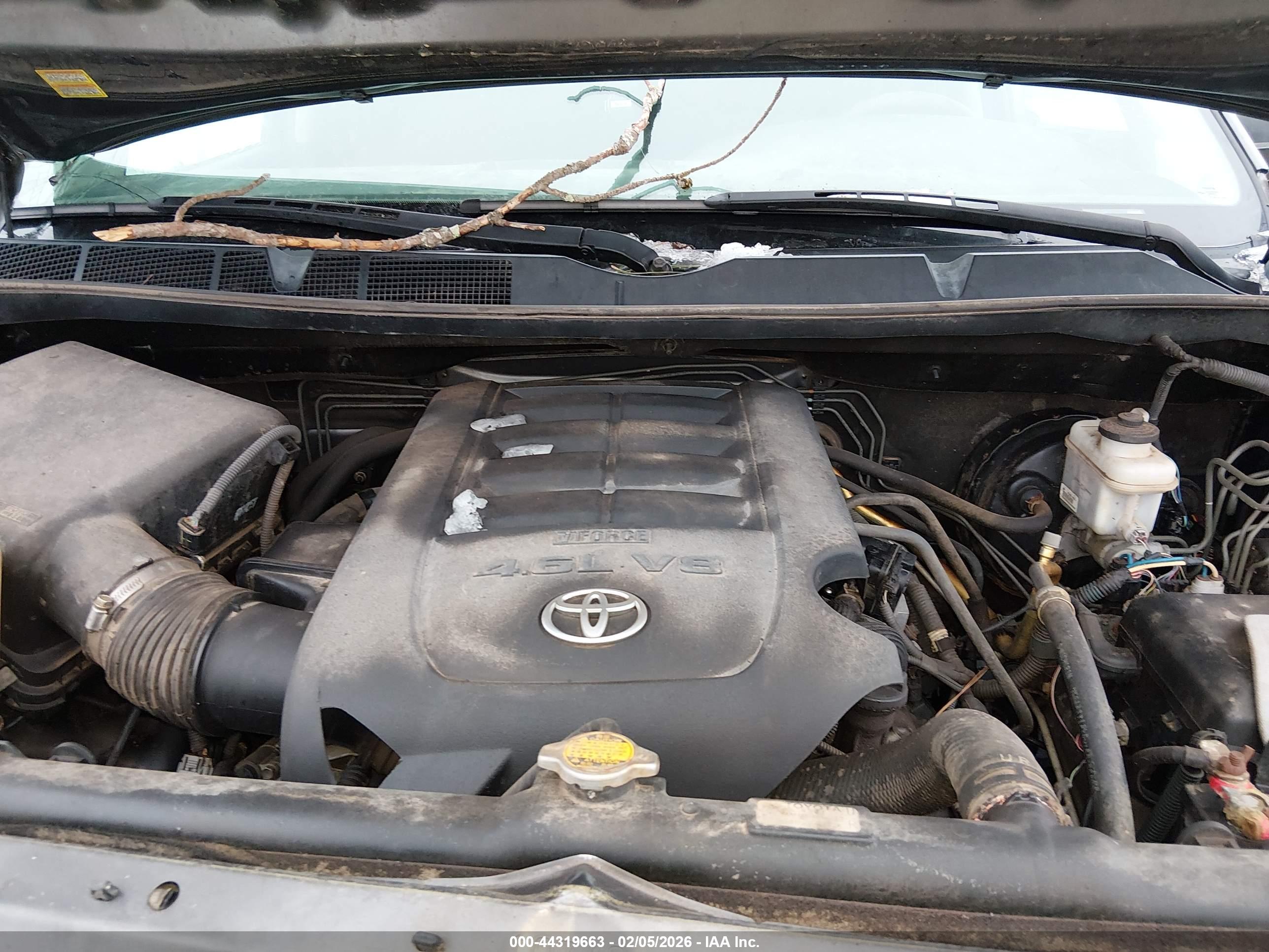 TOYOTA TUNDRA image 10