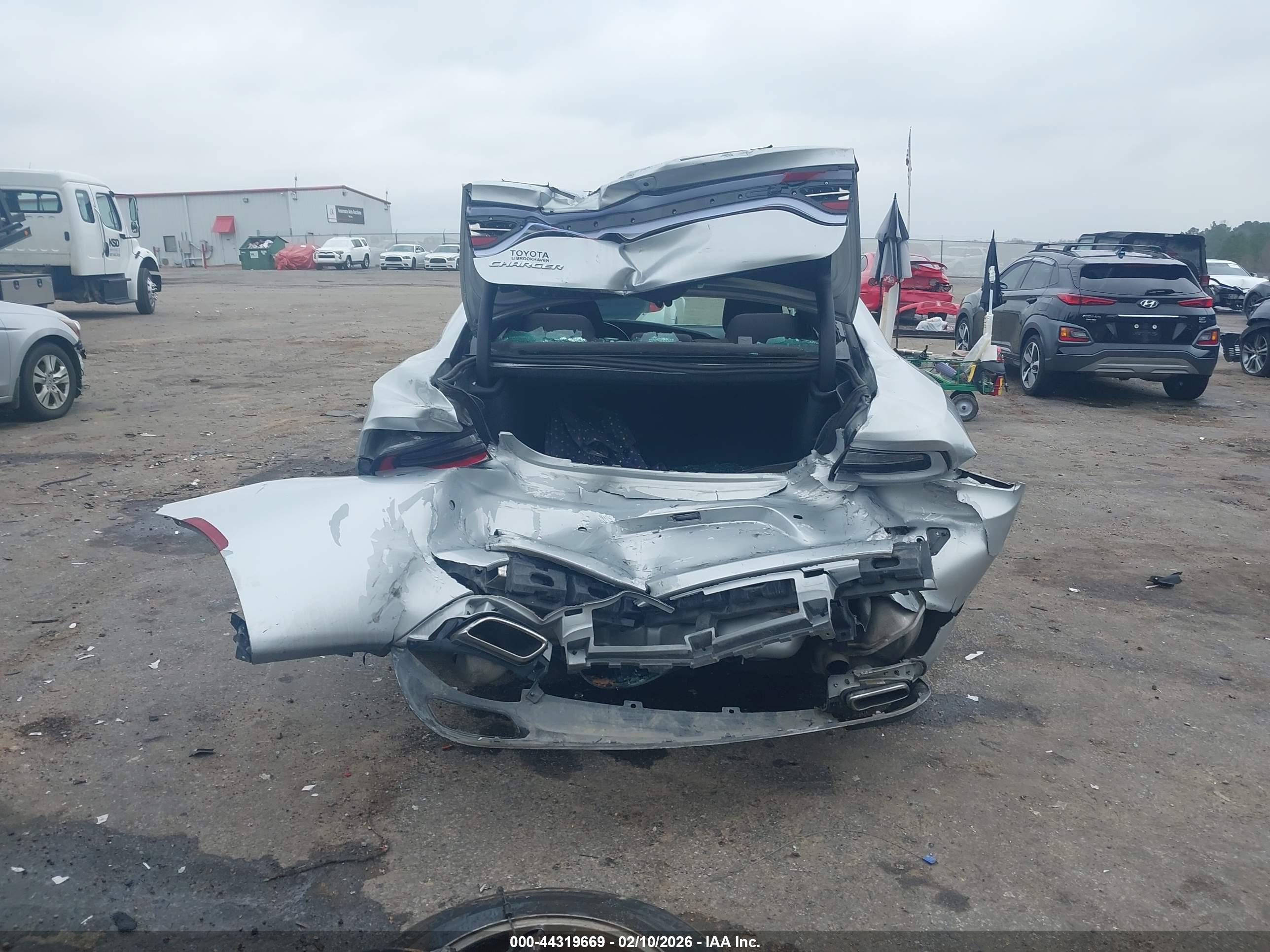 DODGE CHARGER image 6