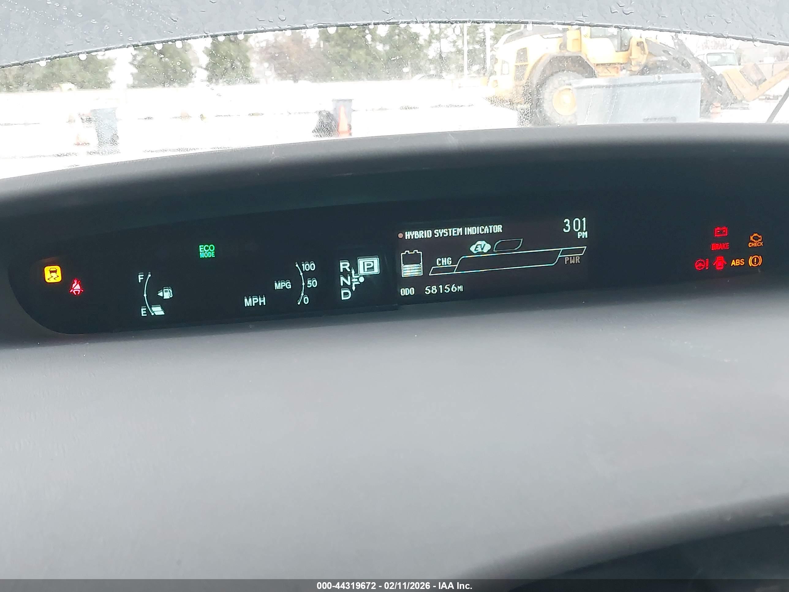 TOYOTA PRIUS image 7