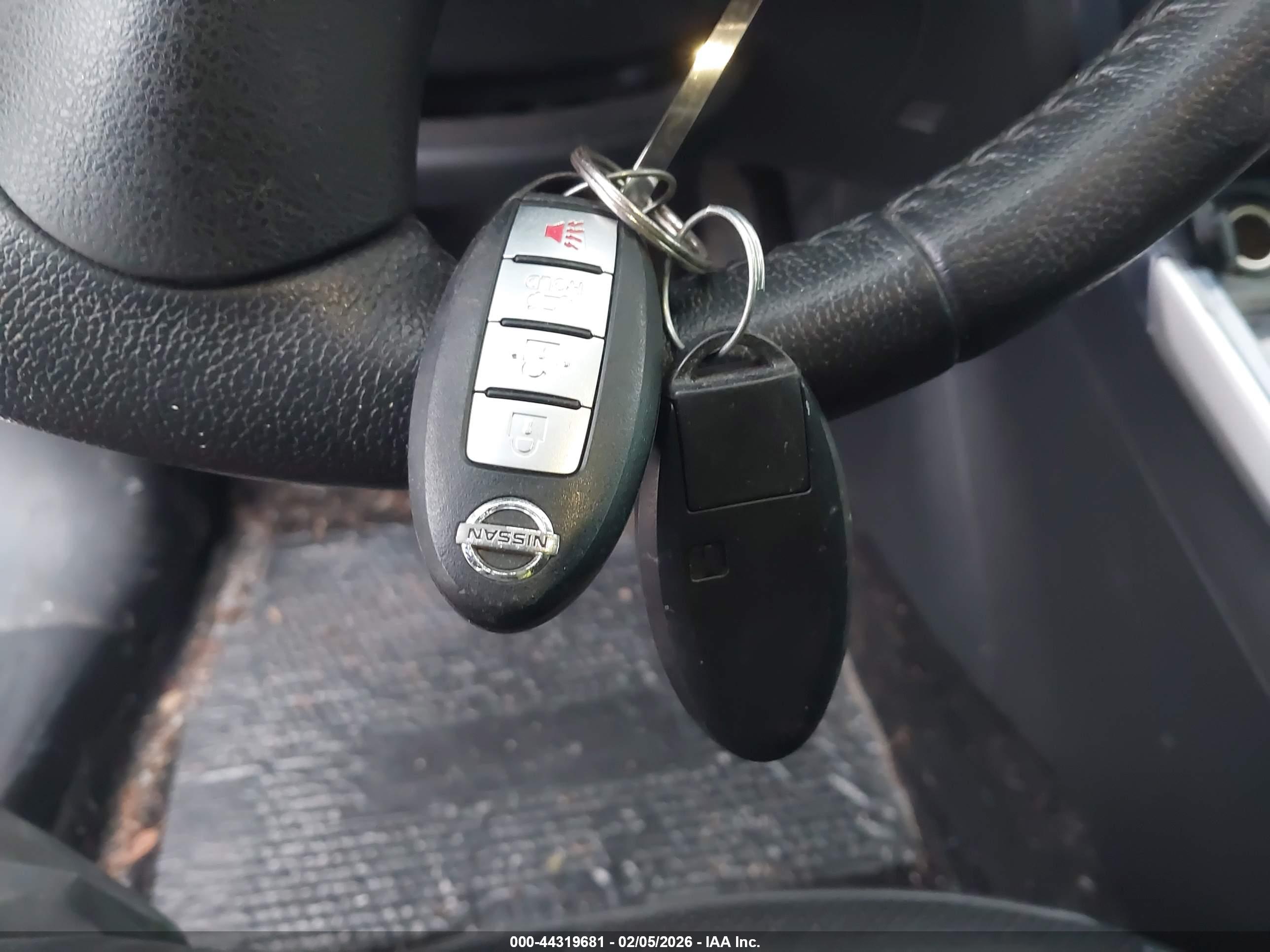 NISSAN SENTRA image 11