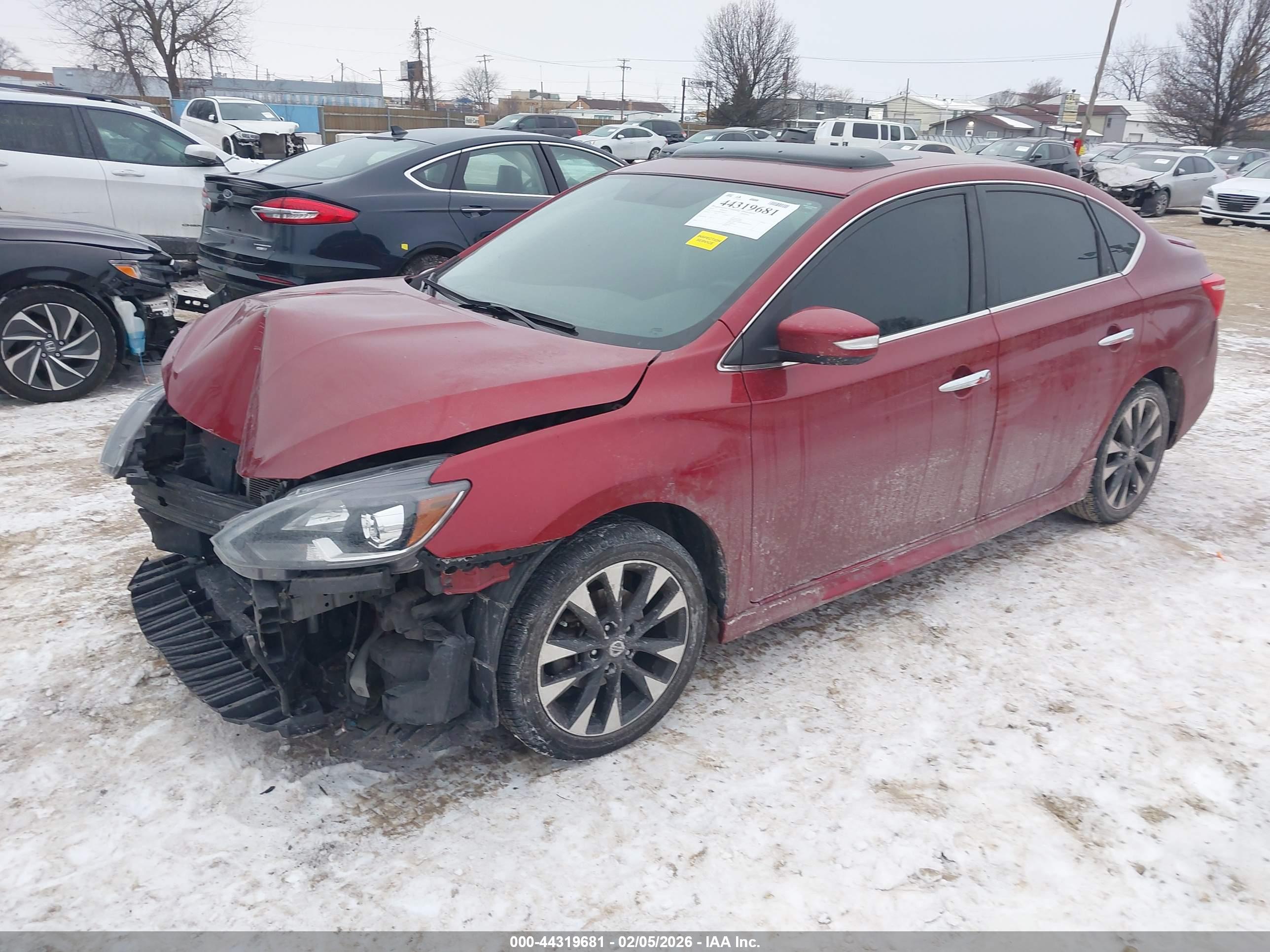 NISSAN SENTRA image 2
