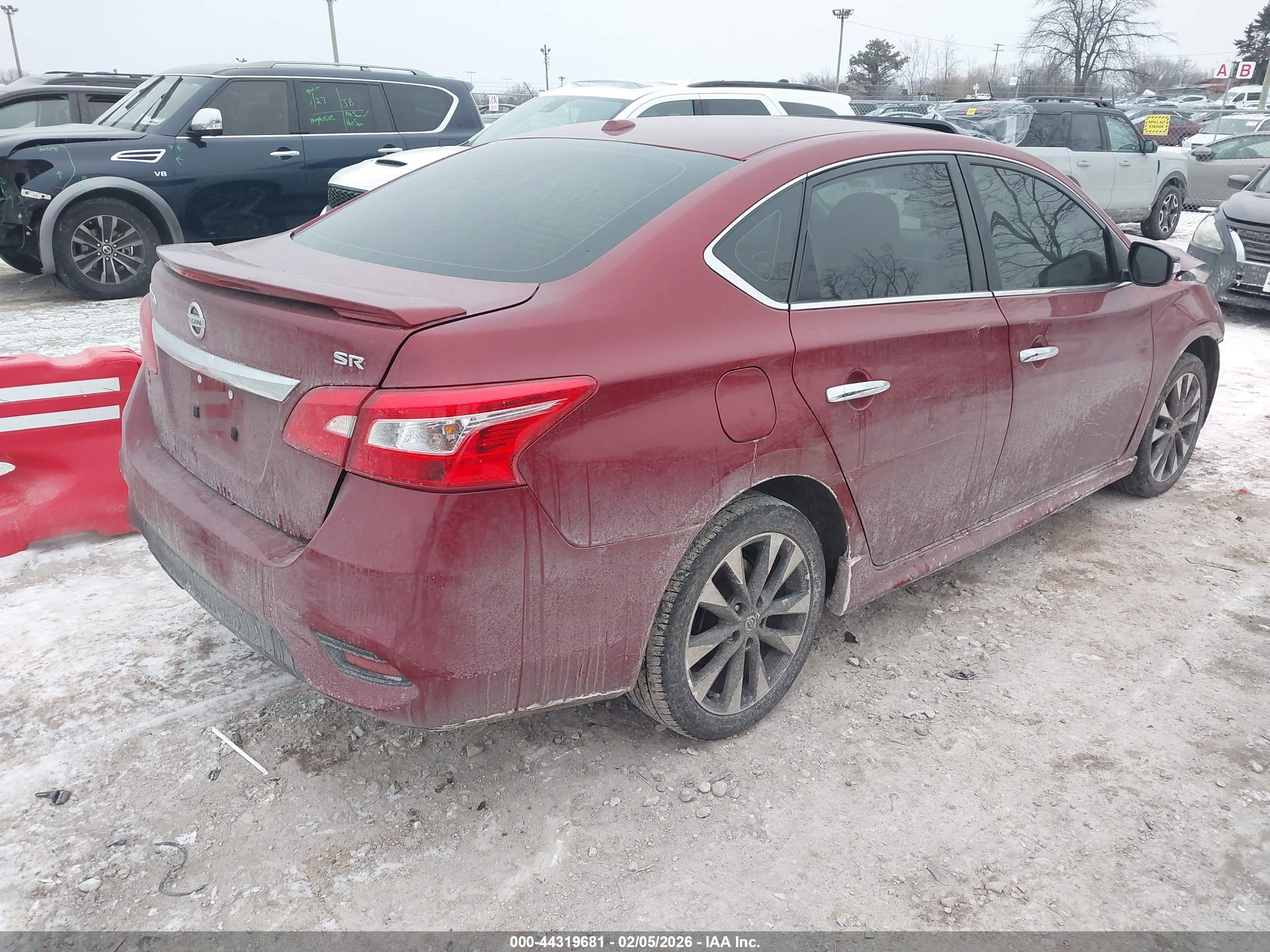 NISSAN SENTRA image 4