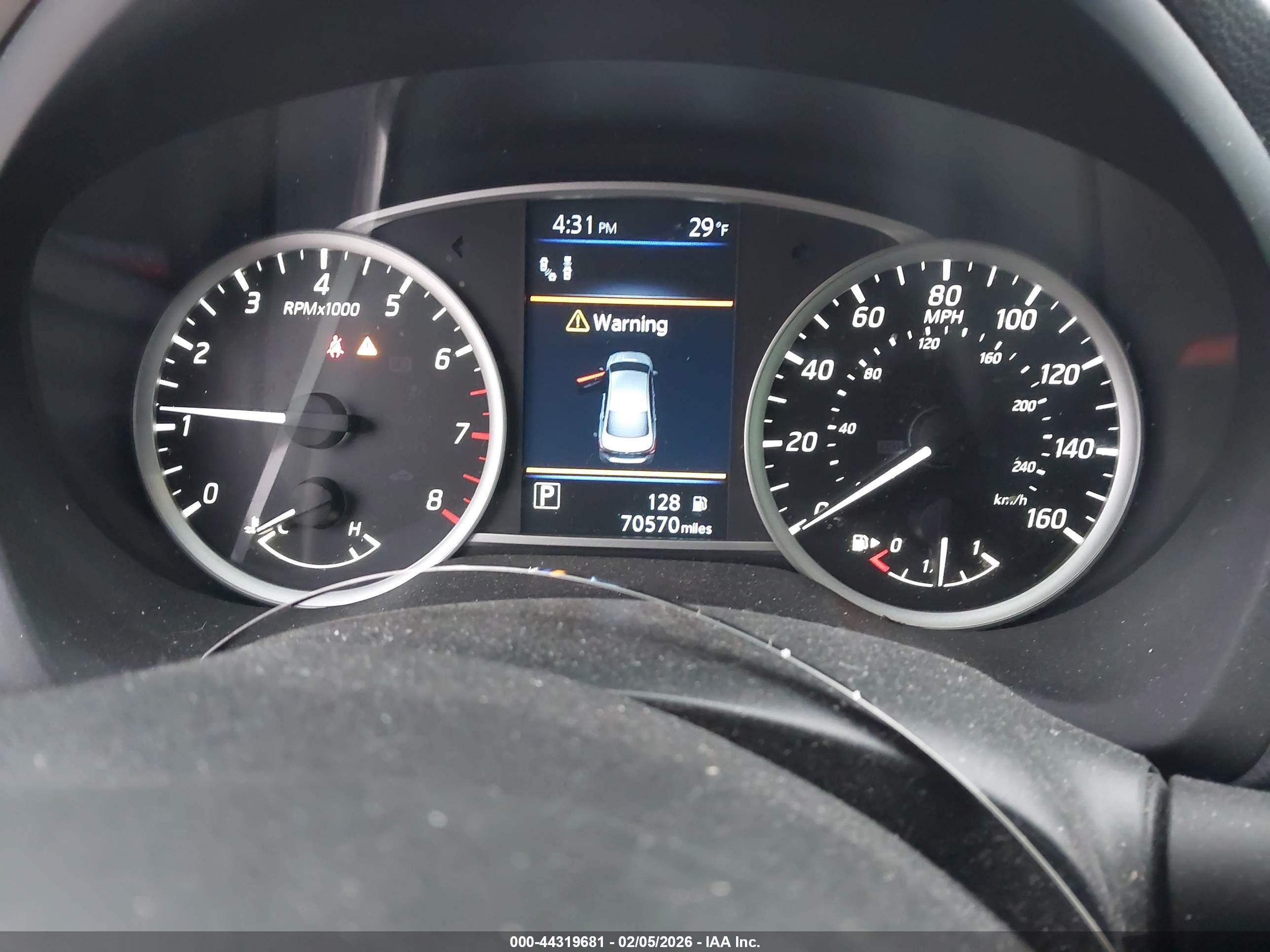 NISSAN SENTRA image 7