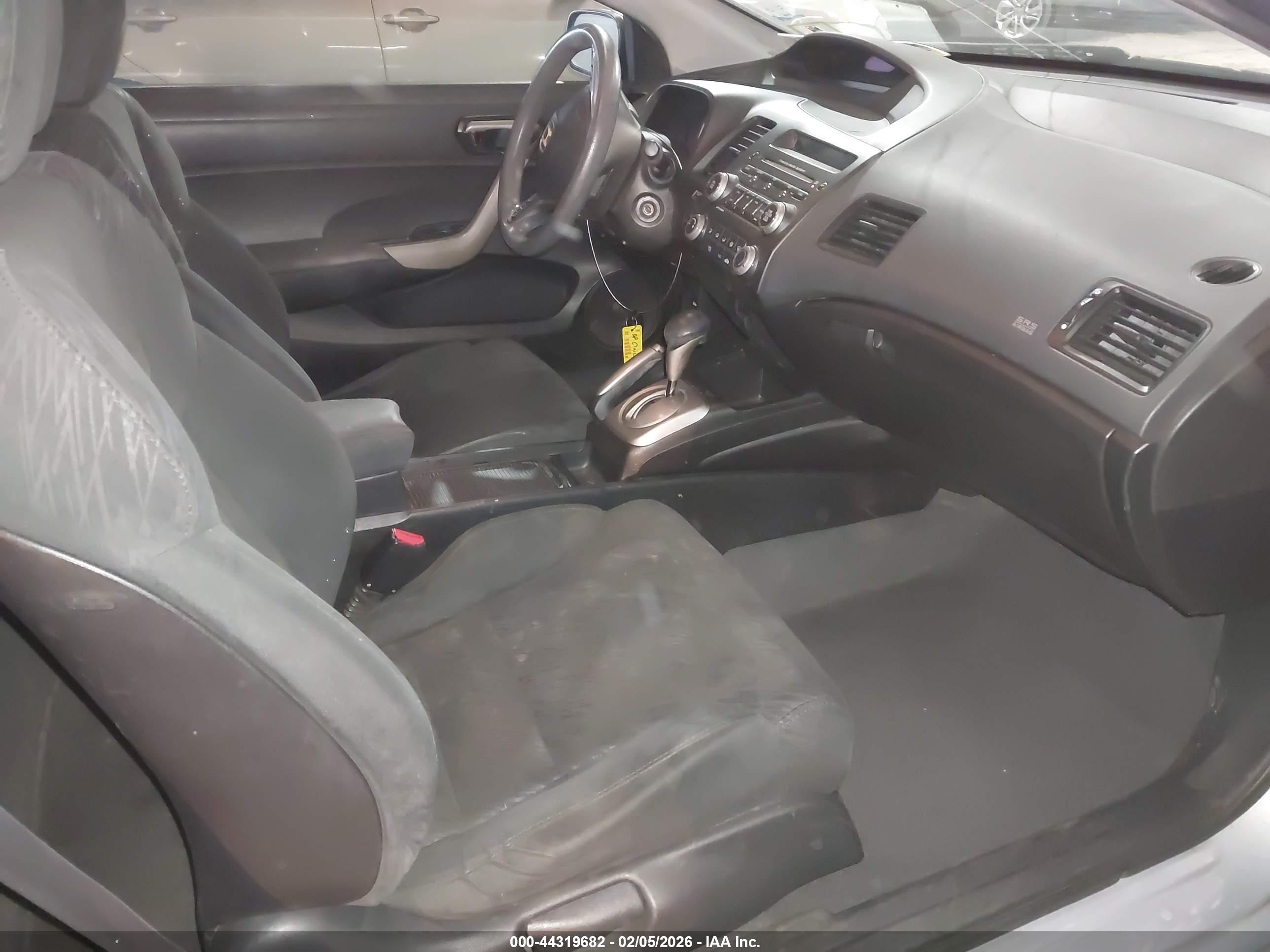 HONDA CIVIC image 5