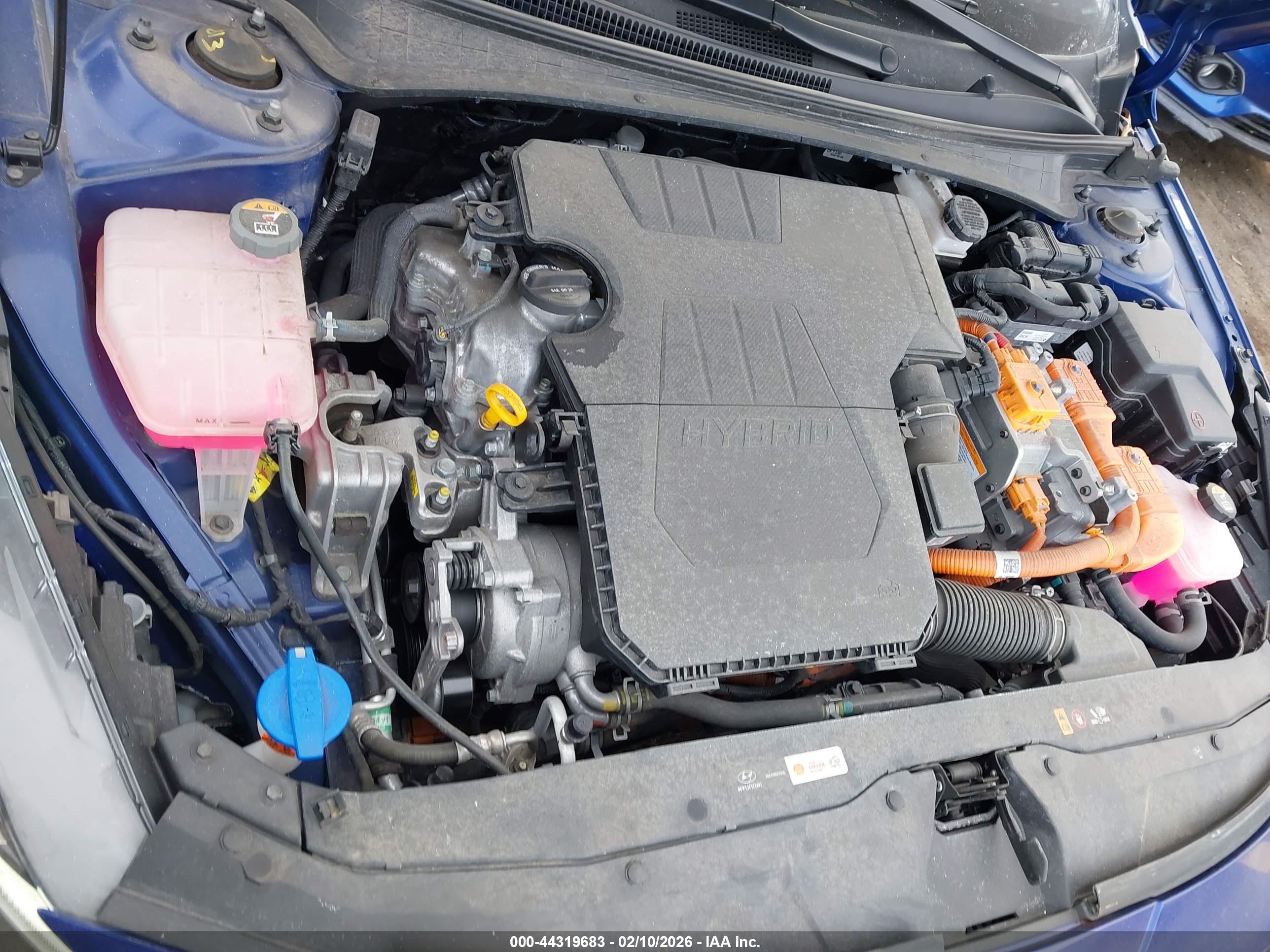HYUNDAI ELANTRA image 10