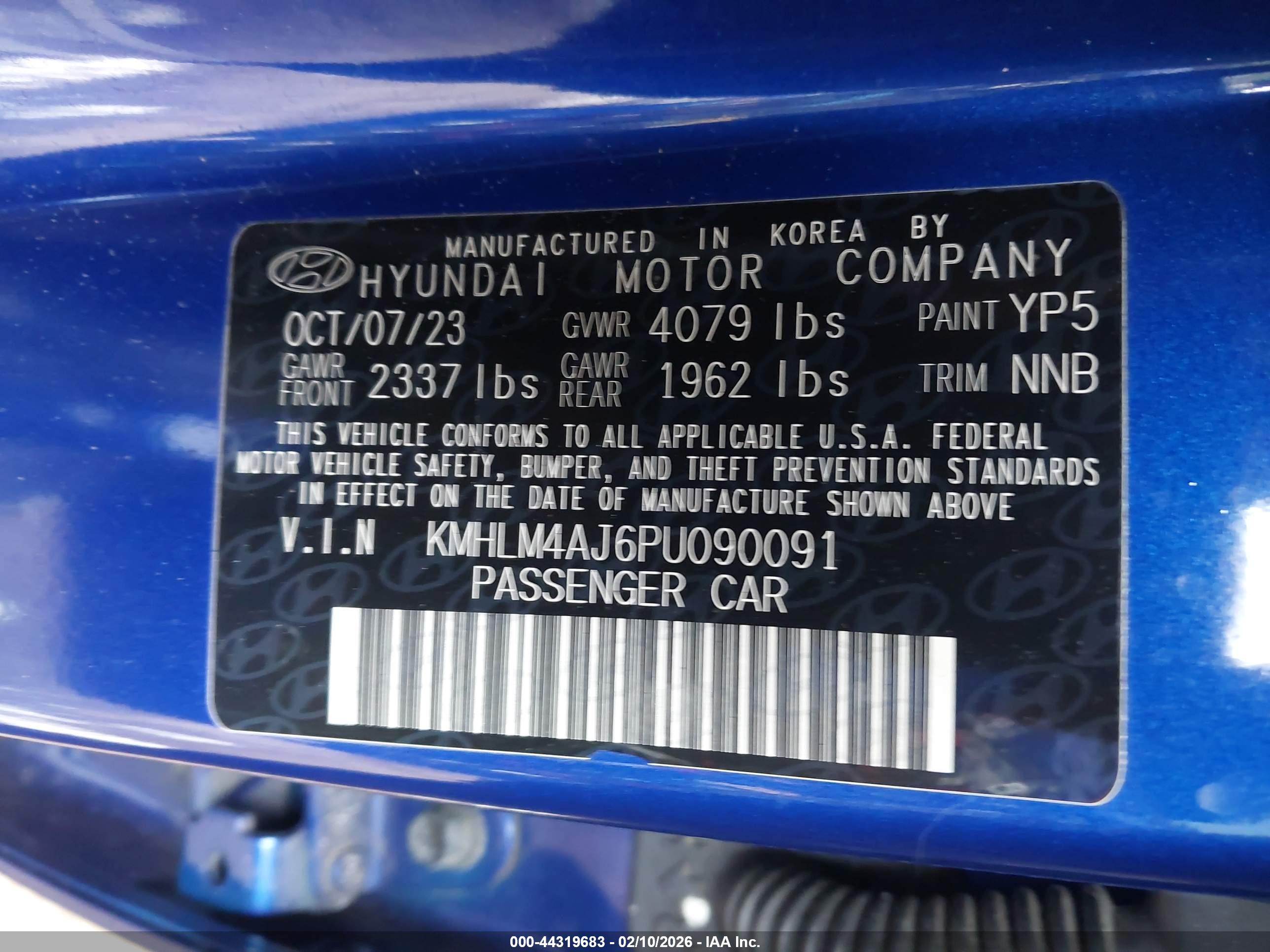 HYUNDAI ELANTRA image 9