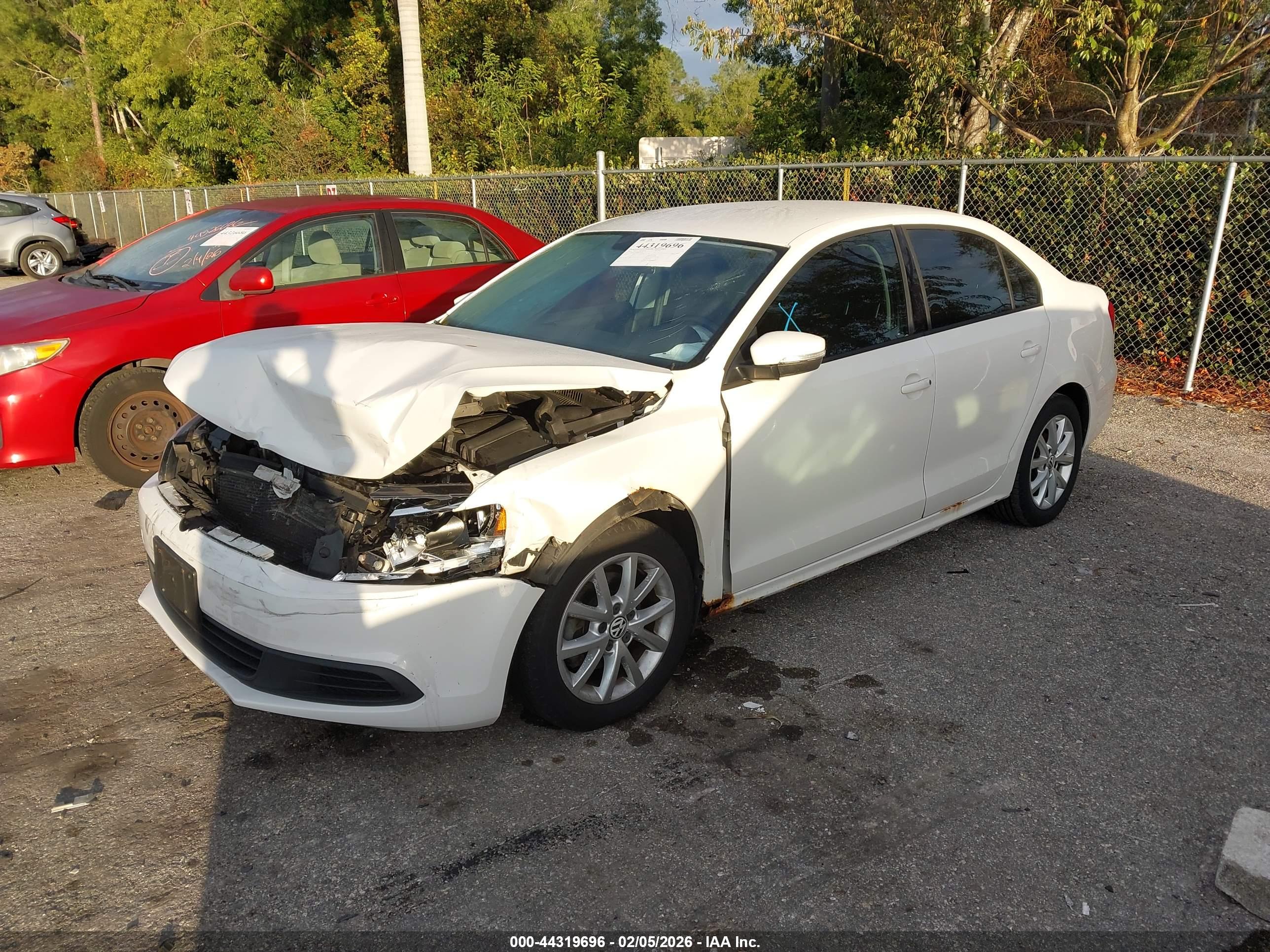 VOLKSWAGEN JETTA image 2