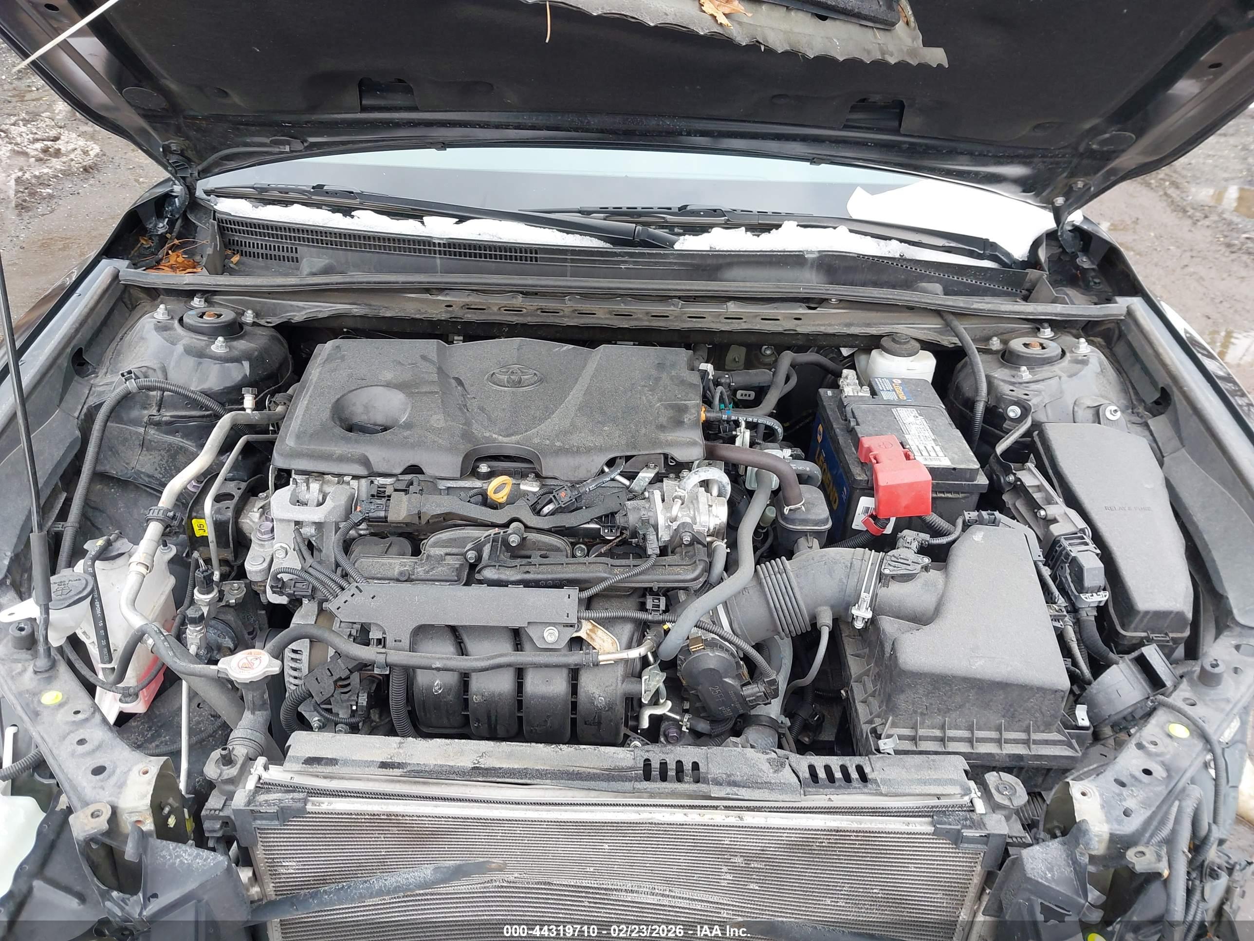 TOYOTA CAMRY image 10