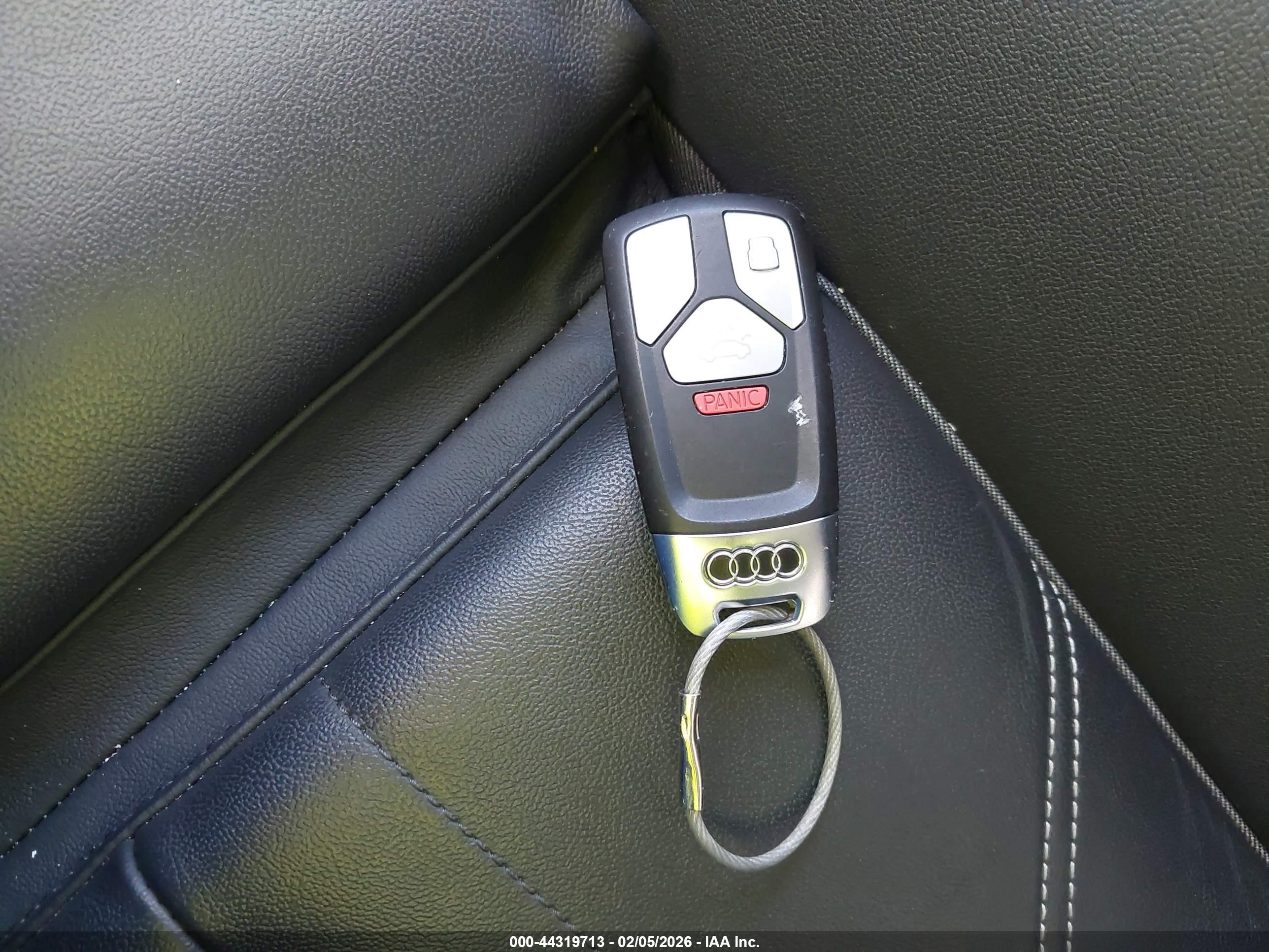 AUDI Q5 image 11