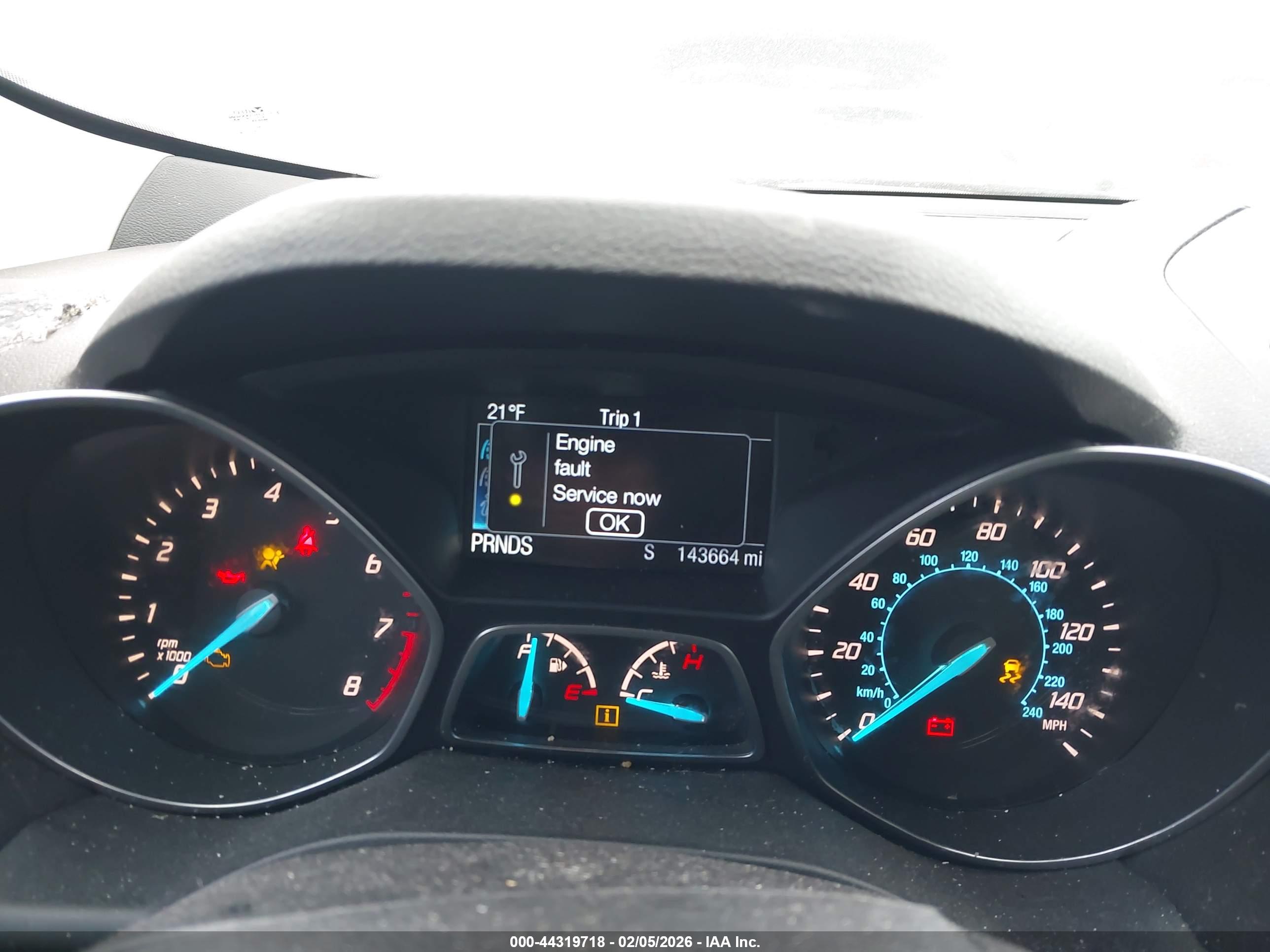 FORD ESCAPE image 7