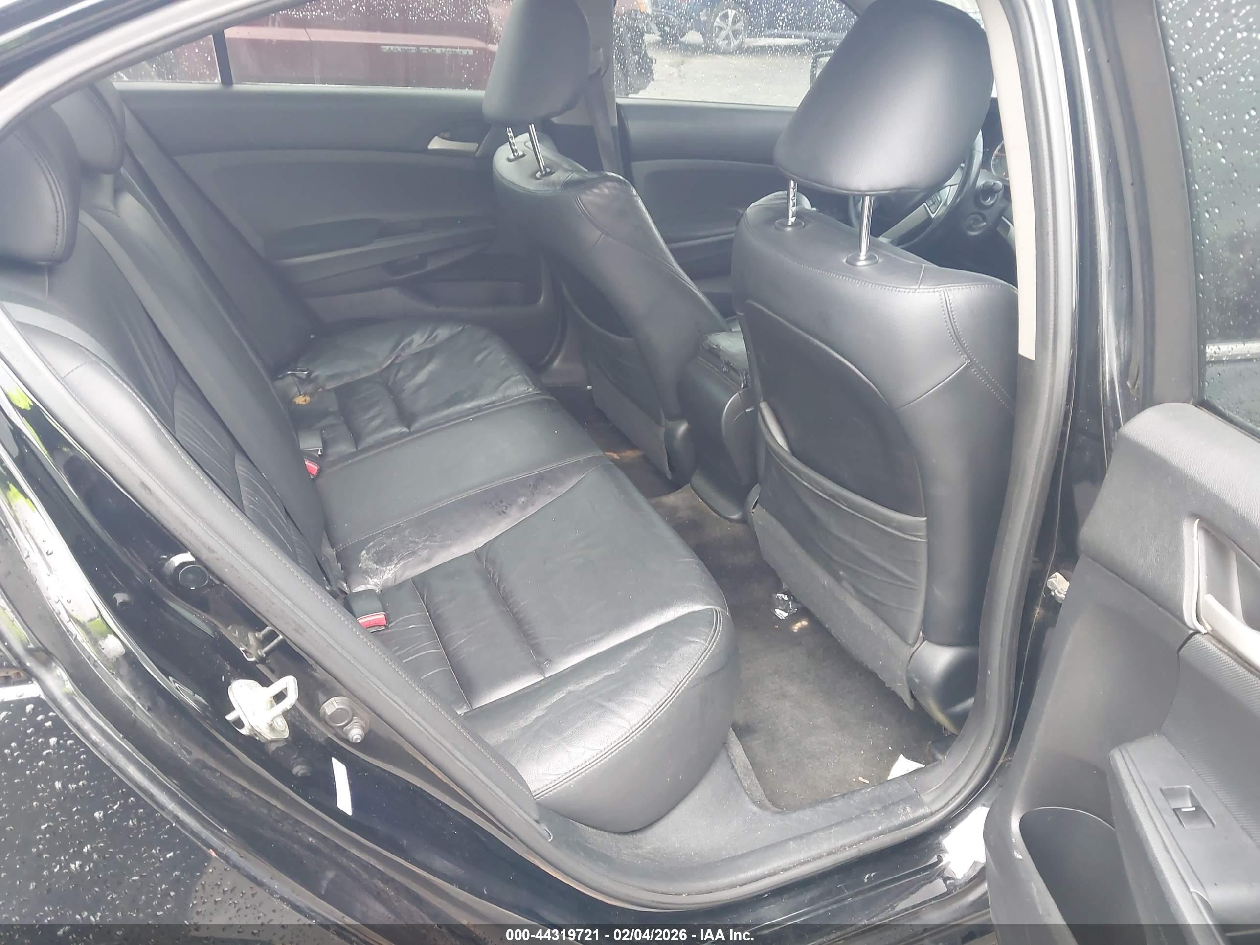 HONDA ACCORD image 8