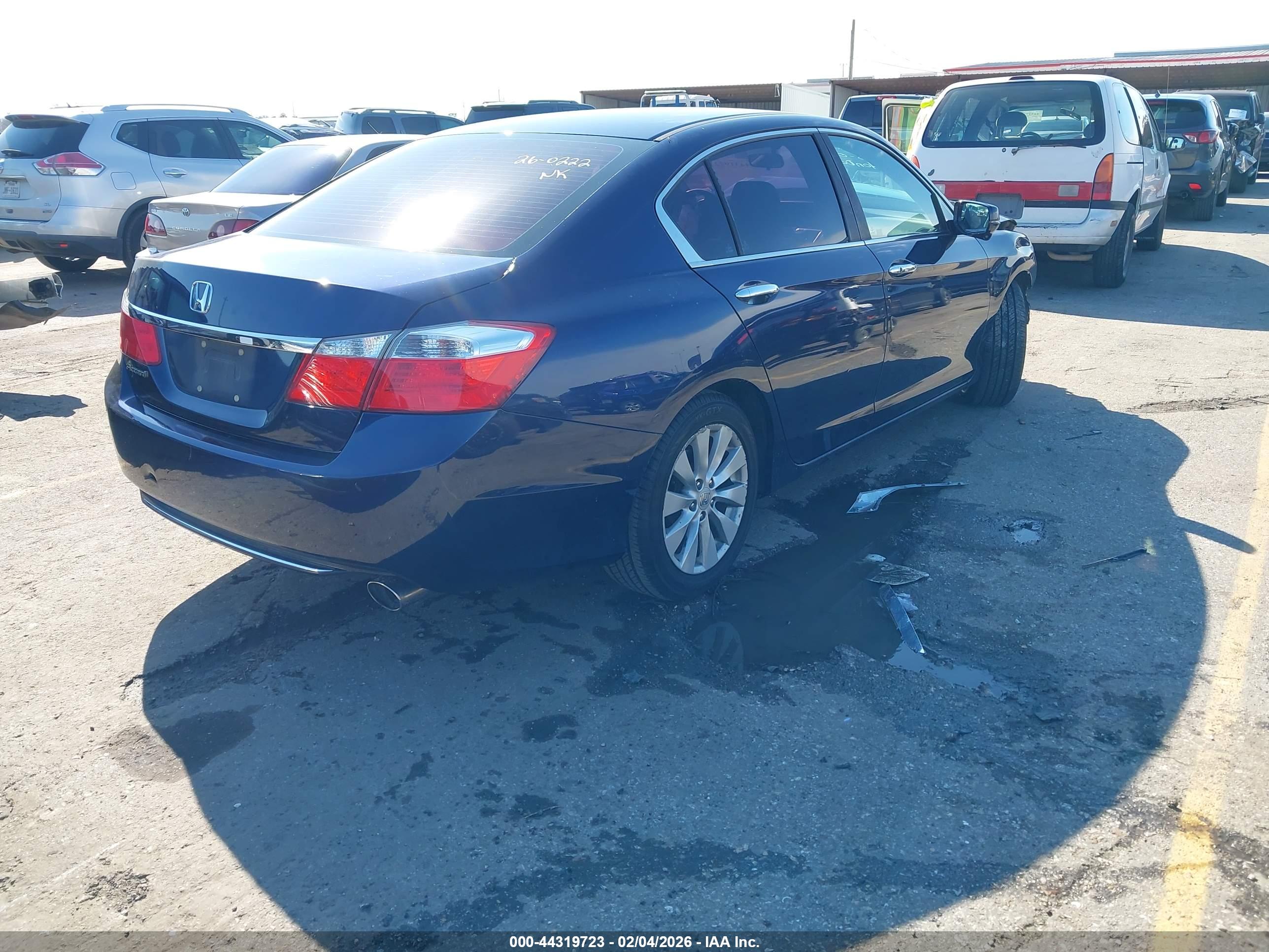 HONDA ACCORD image 4