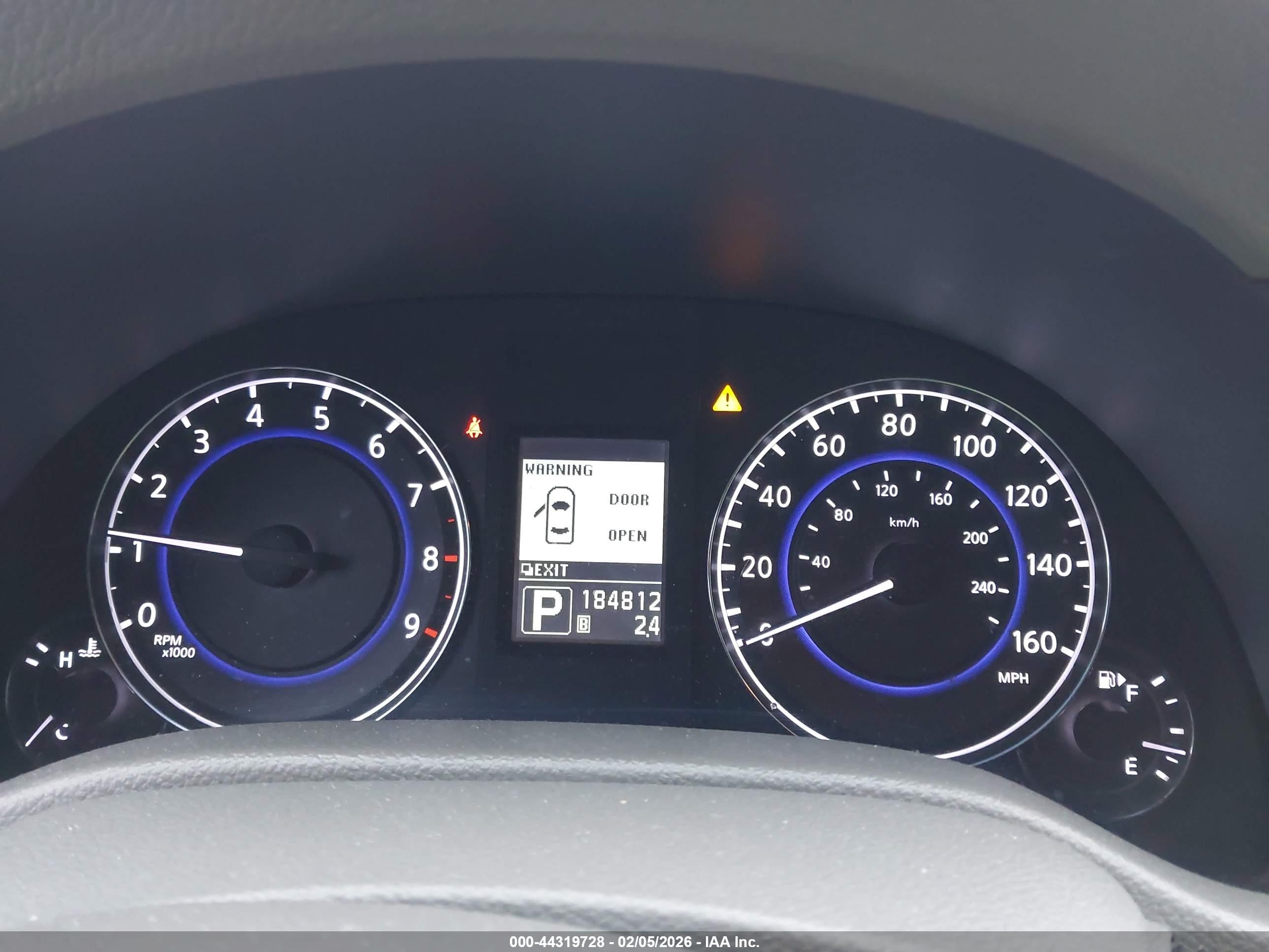 INFINITI G25 image 7