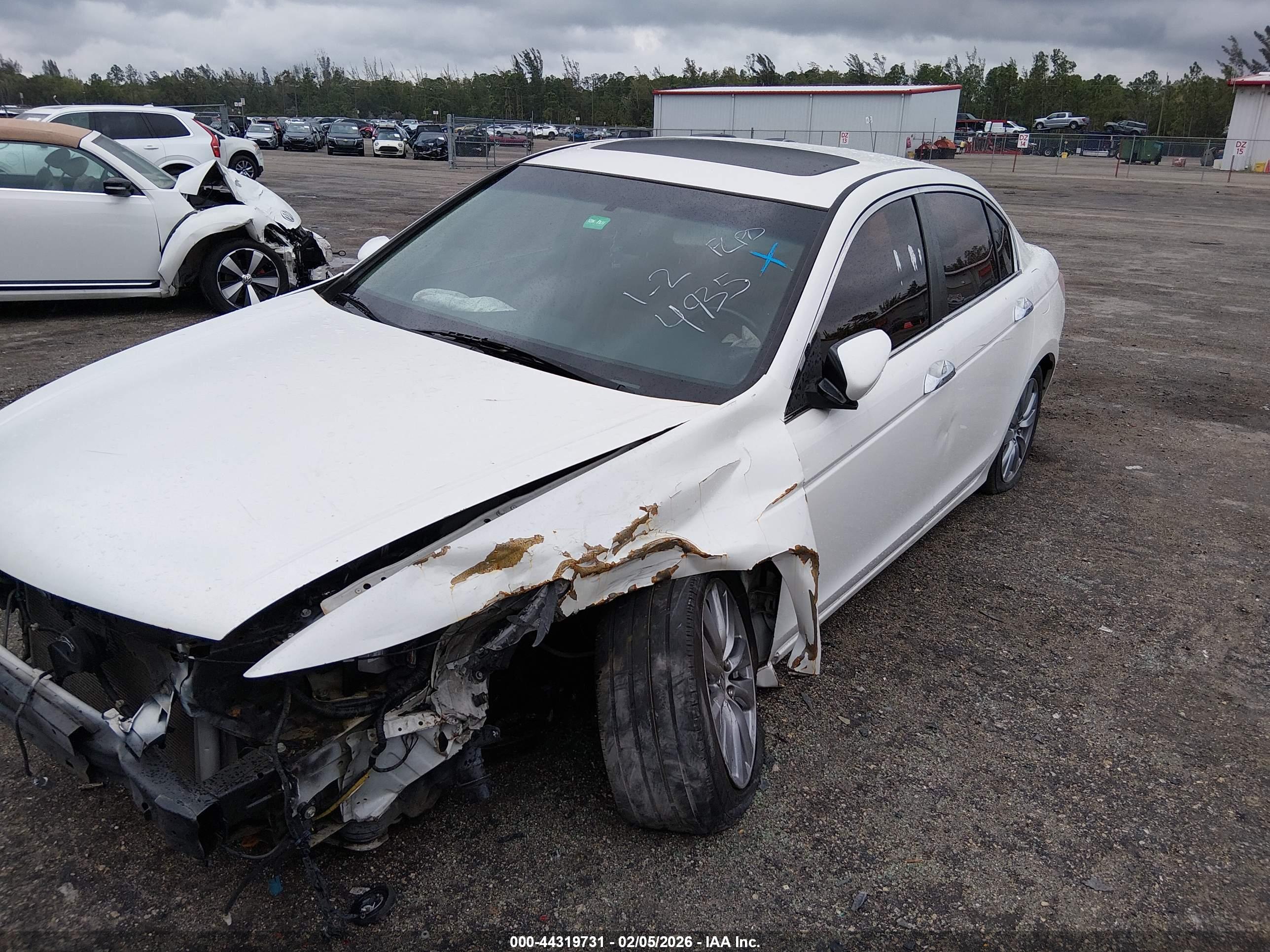 HONDA ACCORD image 6