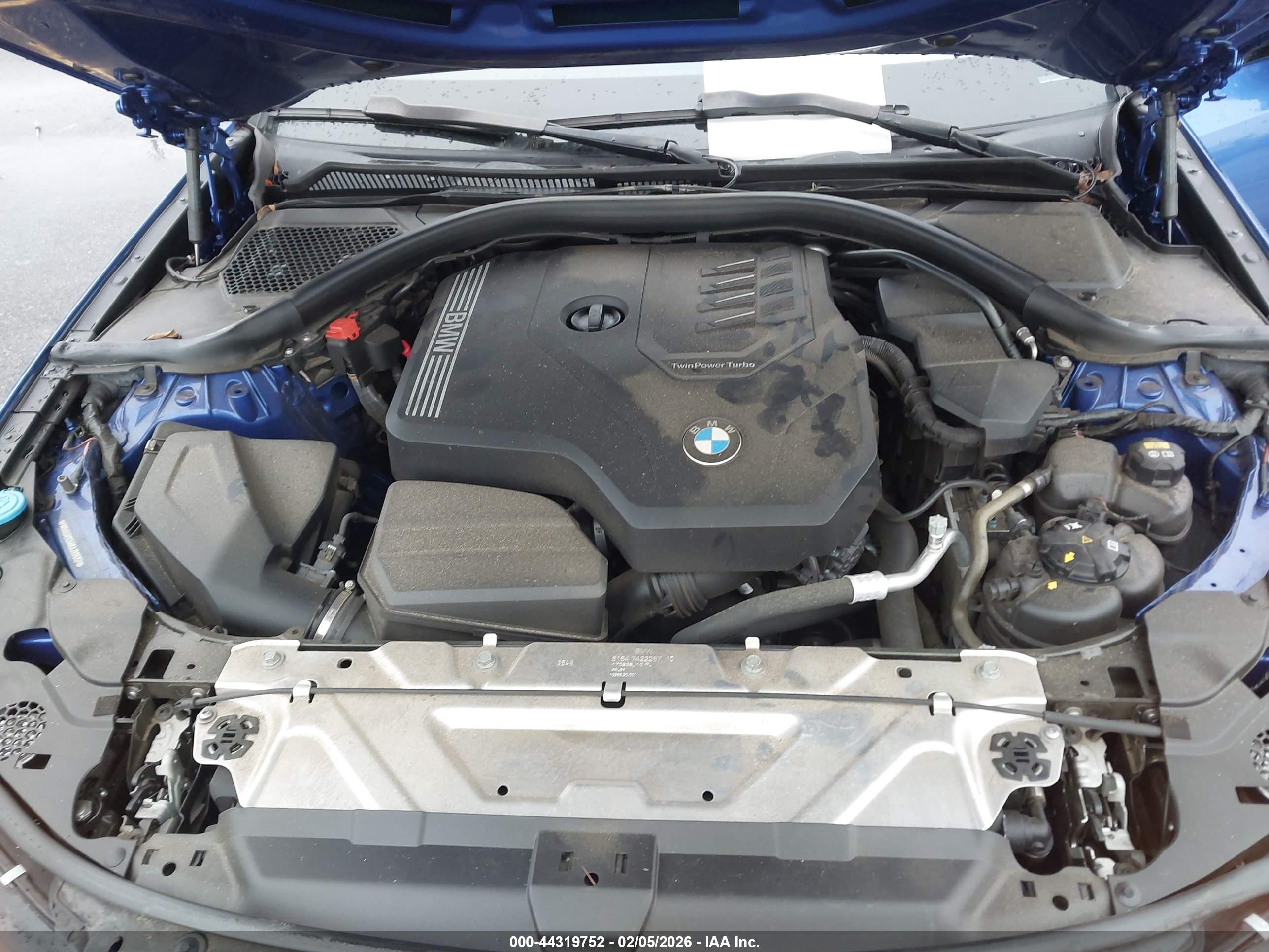 BMW 330I image 10