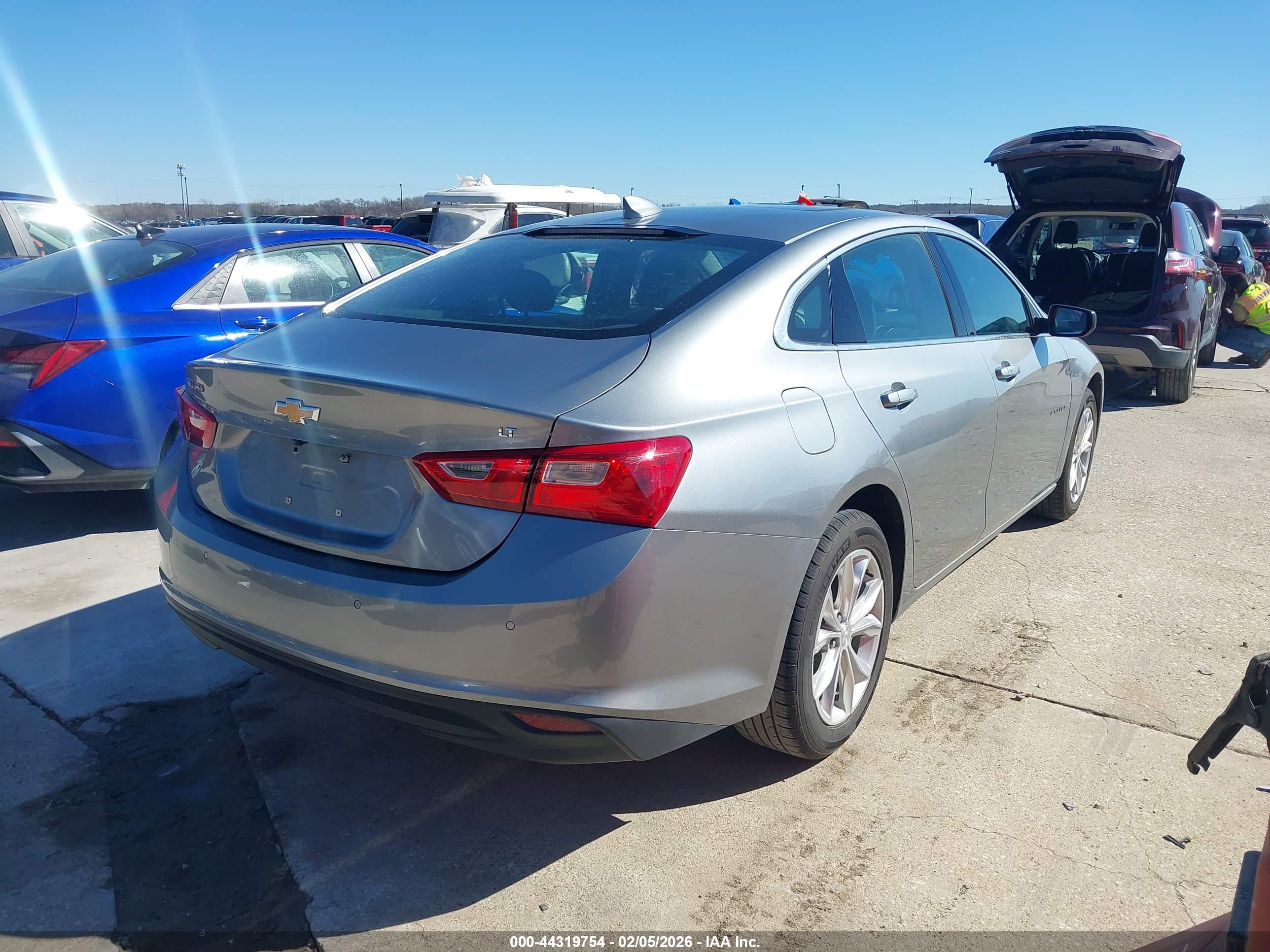 CHEVROLET MALIBU image 4