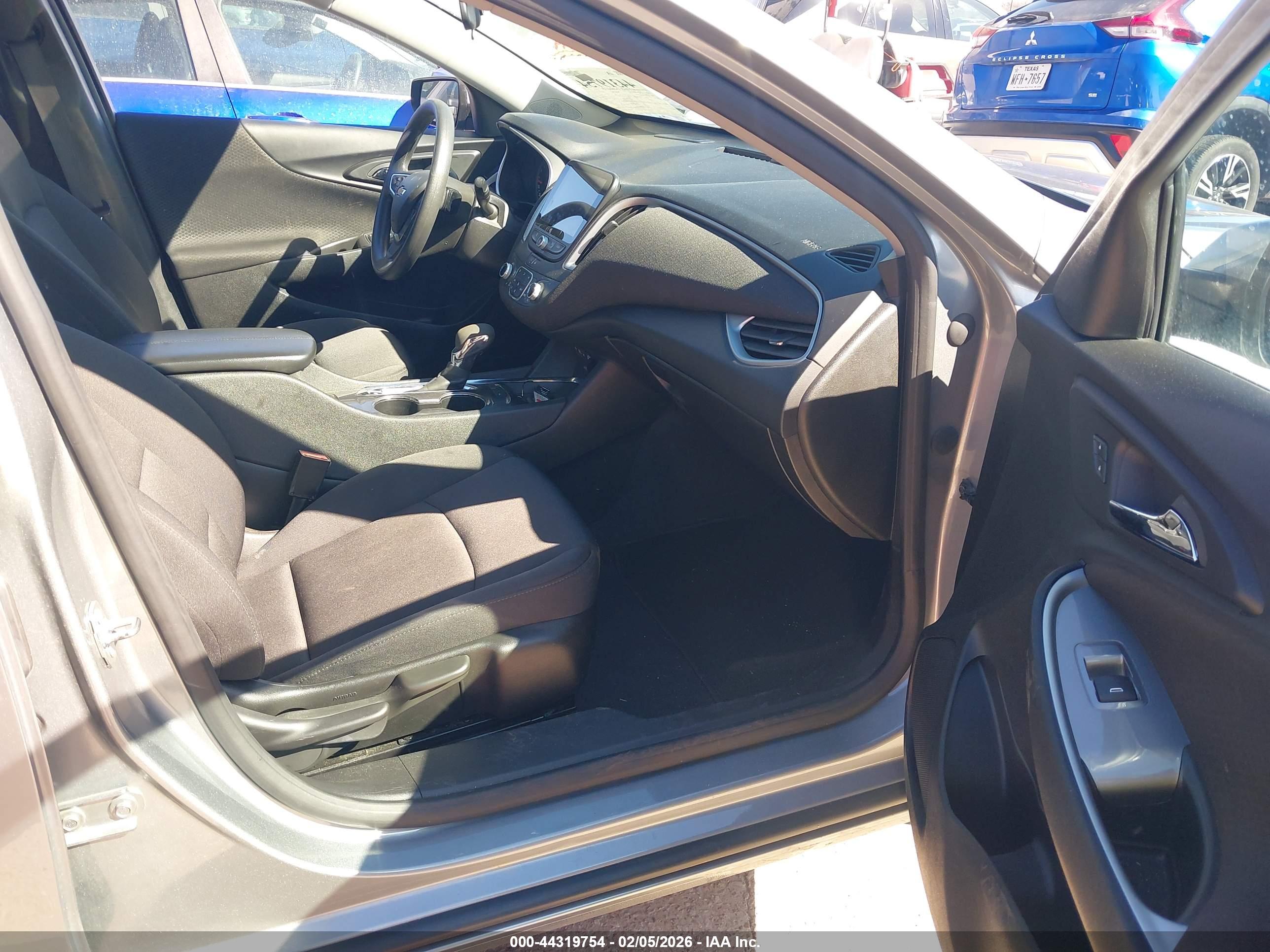 CHEVROLET MALIBU image 5