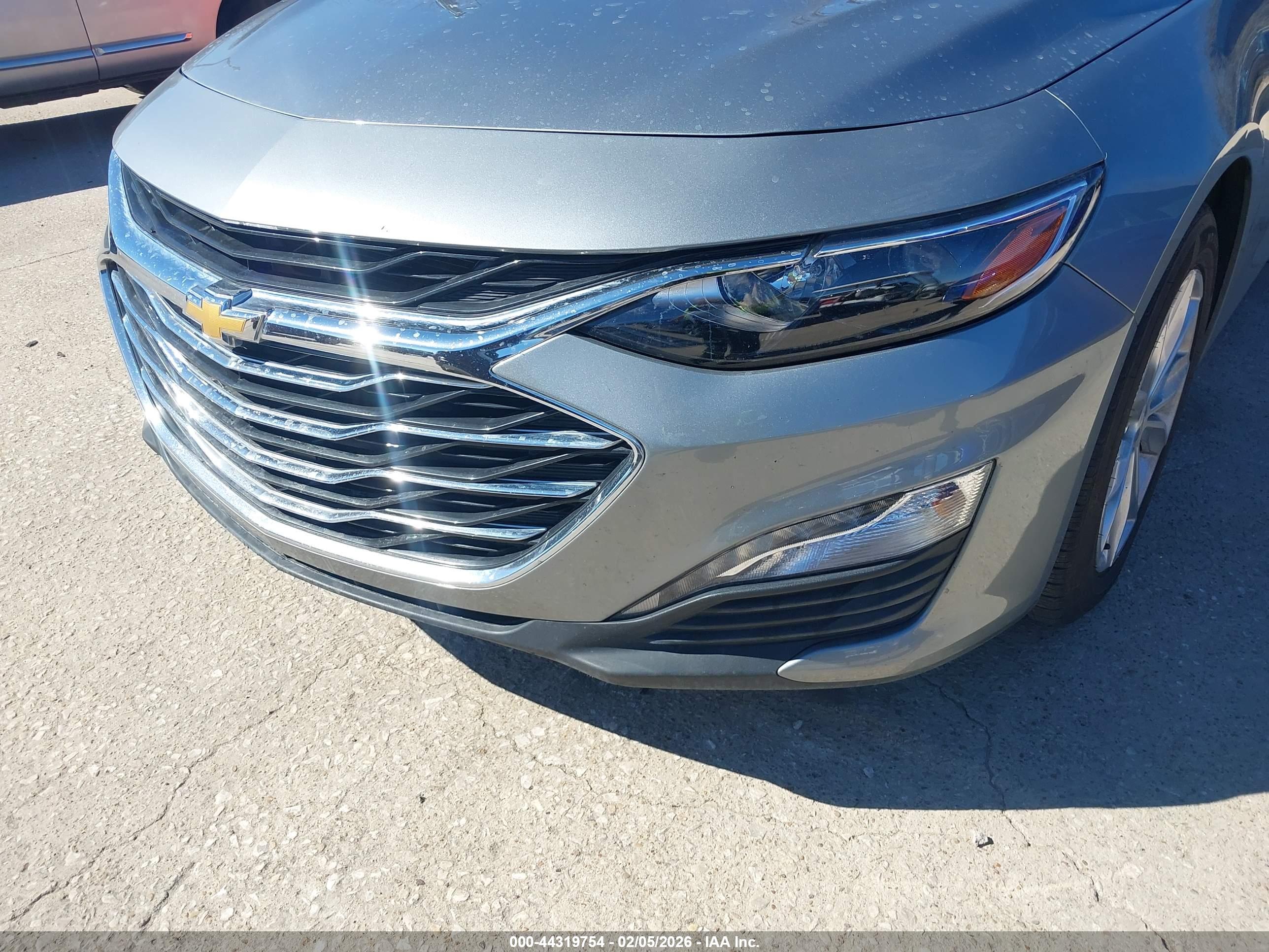 CHEVROLET MALIBU image 6
