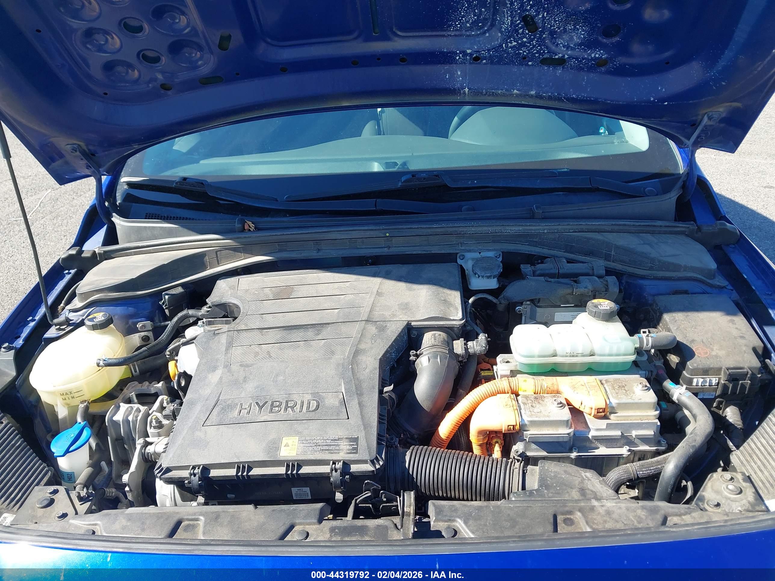 HYUNDAI IONIQ image 10