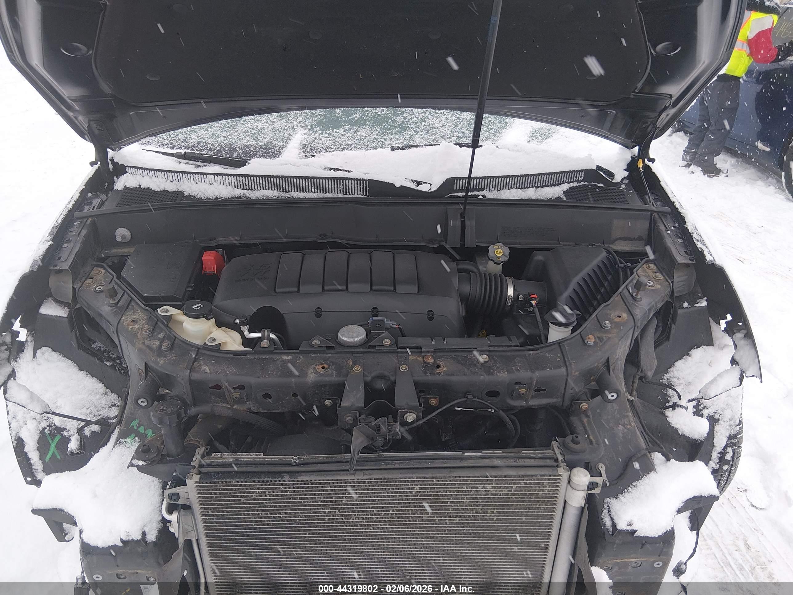 CHEVROLET TRAVERSE image 10
