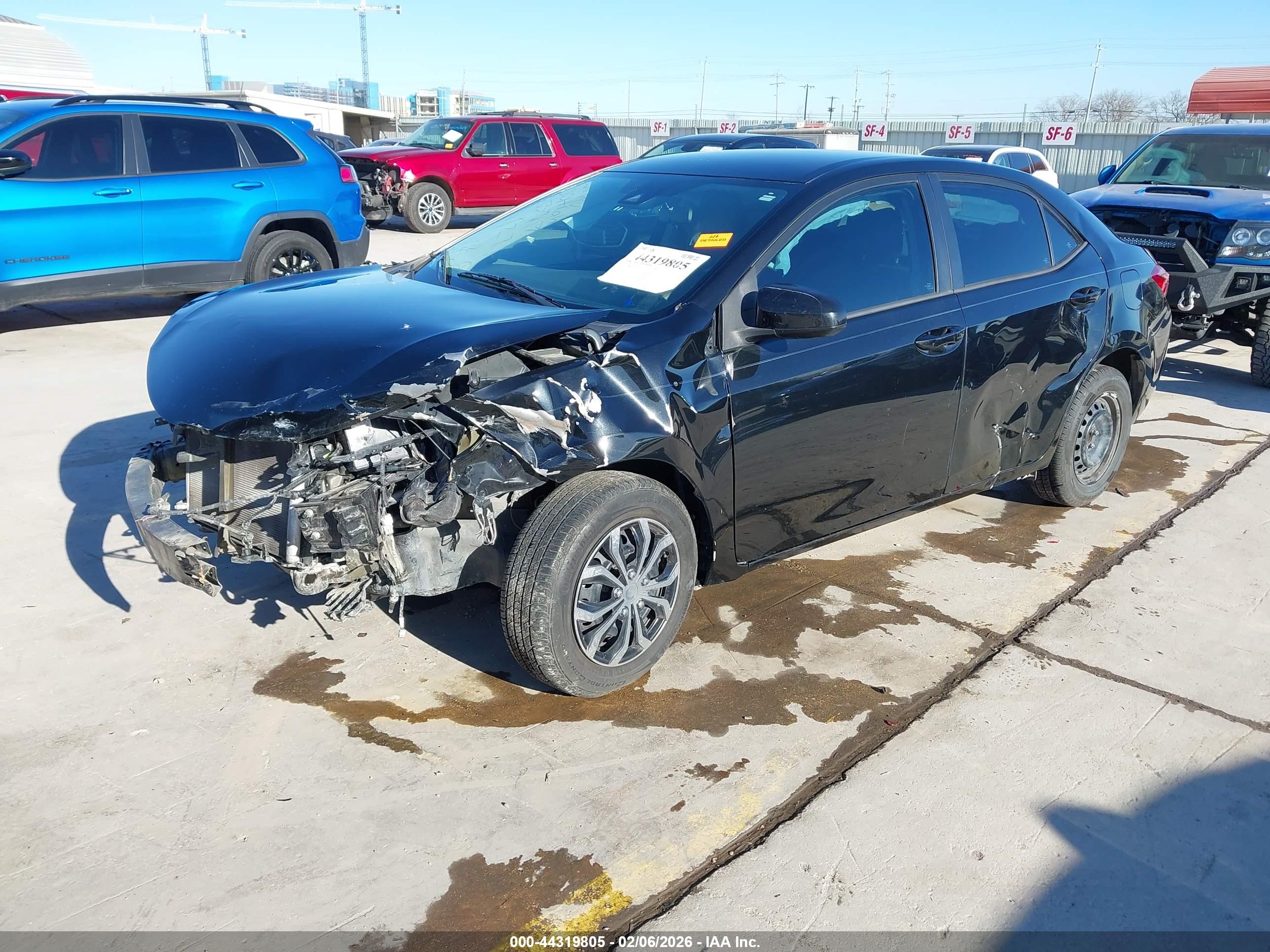 TOYOTA COROLLA image 2