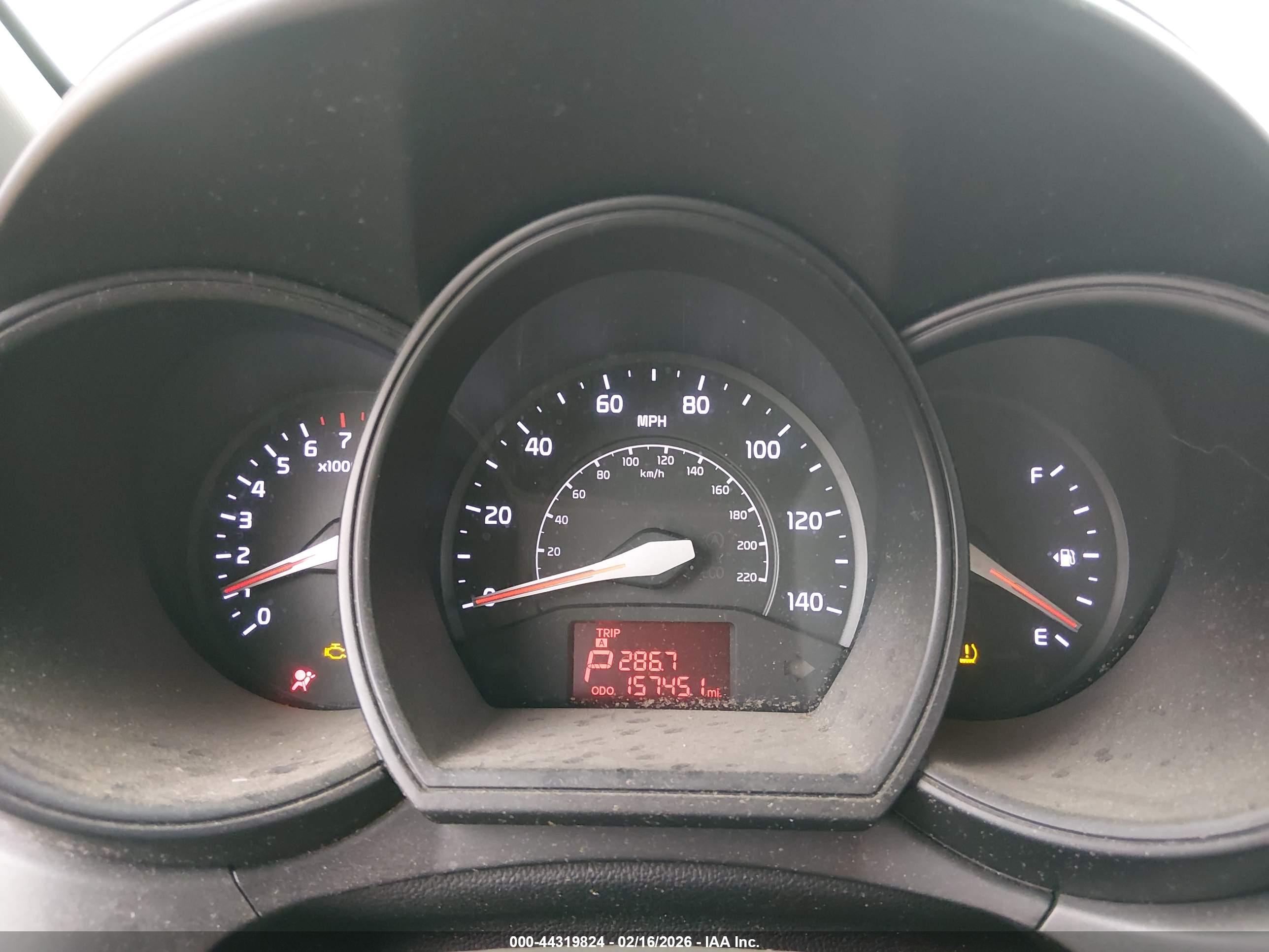 KIA RIO5 image 7