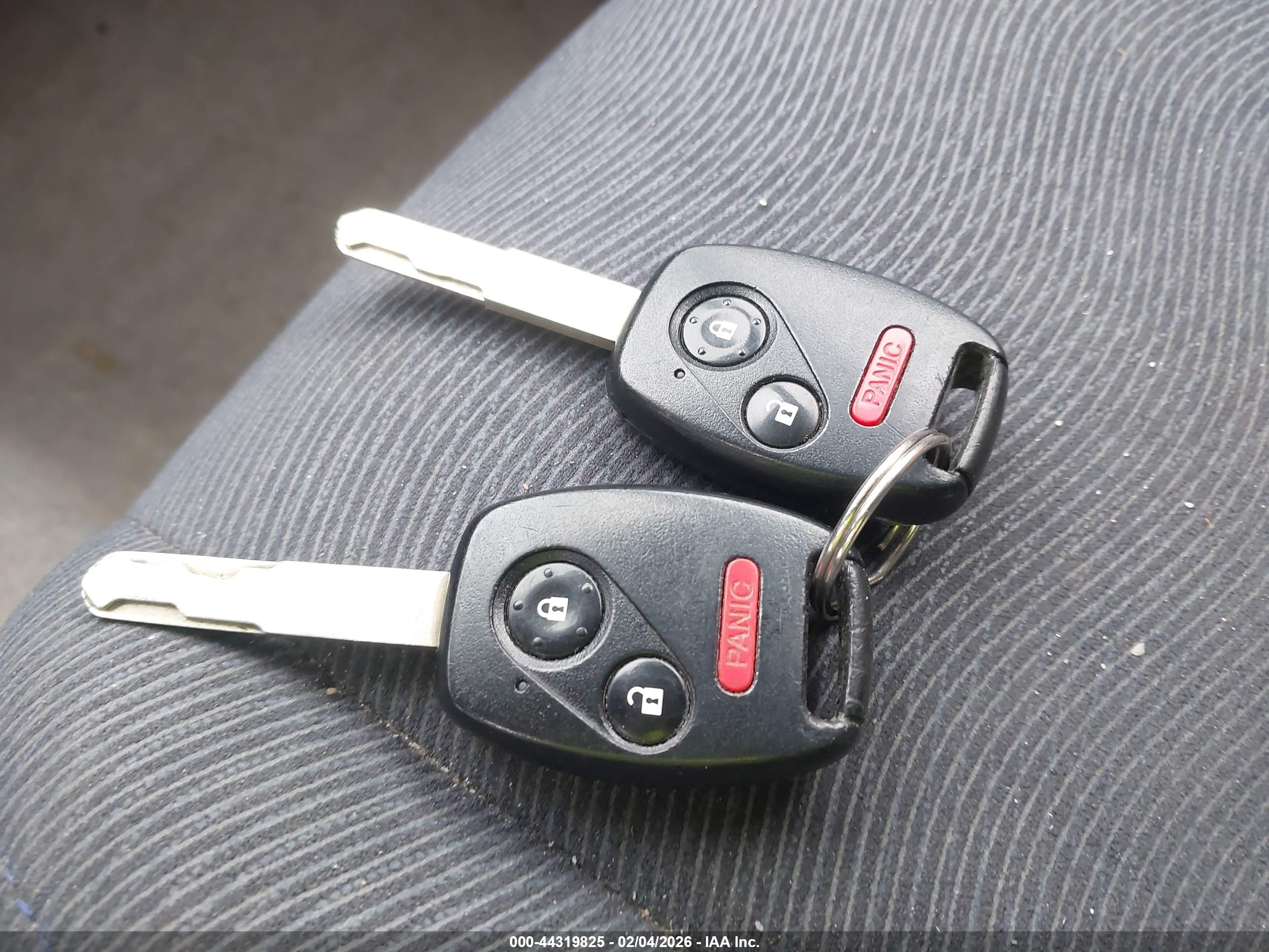 HONDA INSIGHT image 11